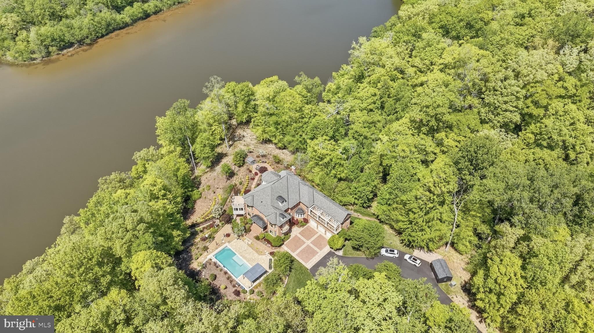 WATERVIEW PLANTATION - Residential