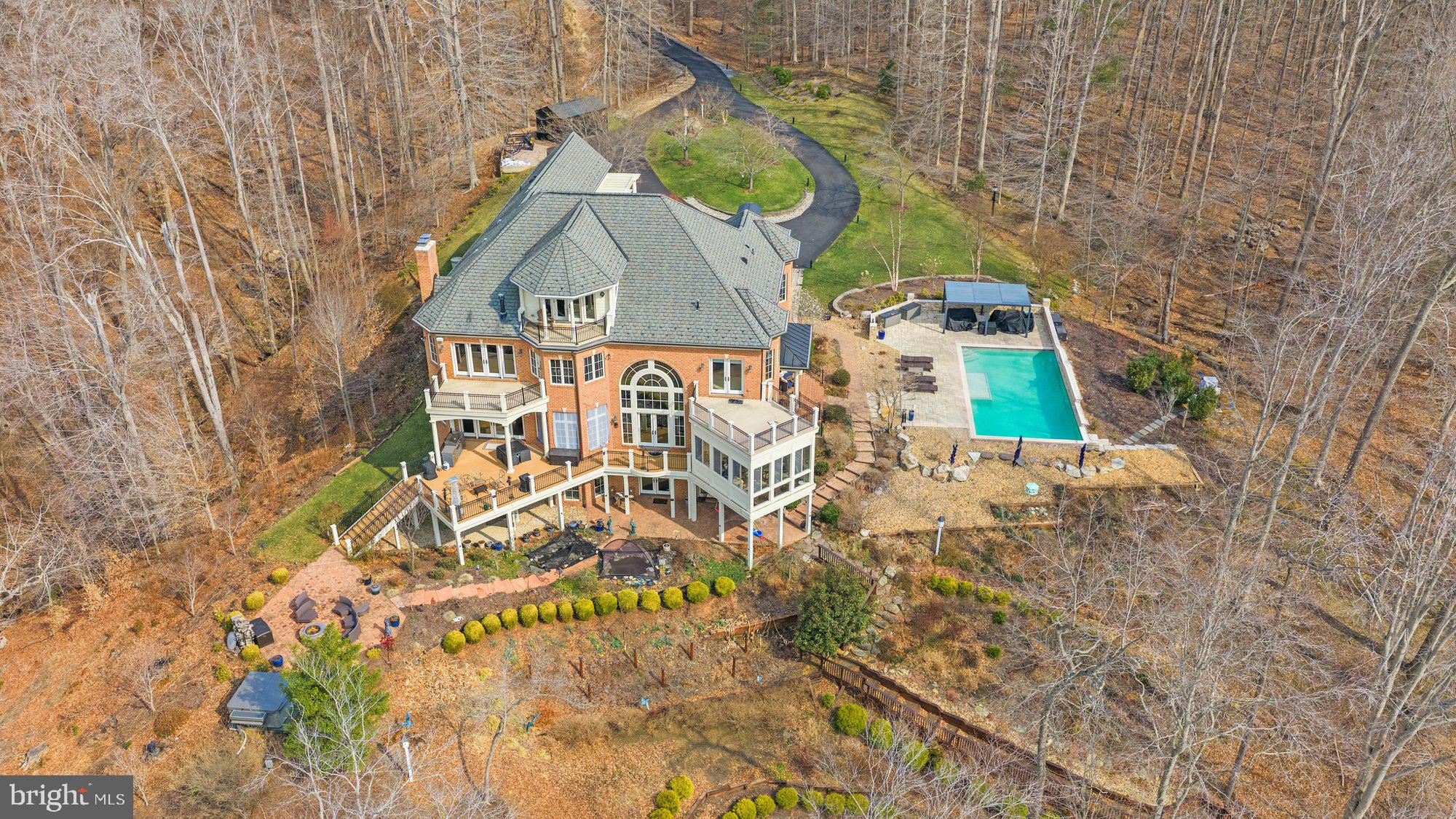 WATERVIEW PLANTATION - Residential