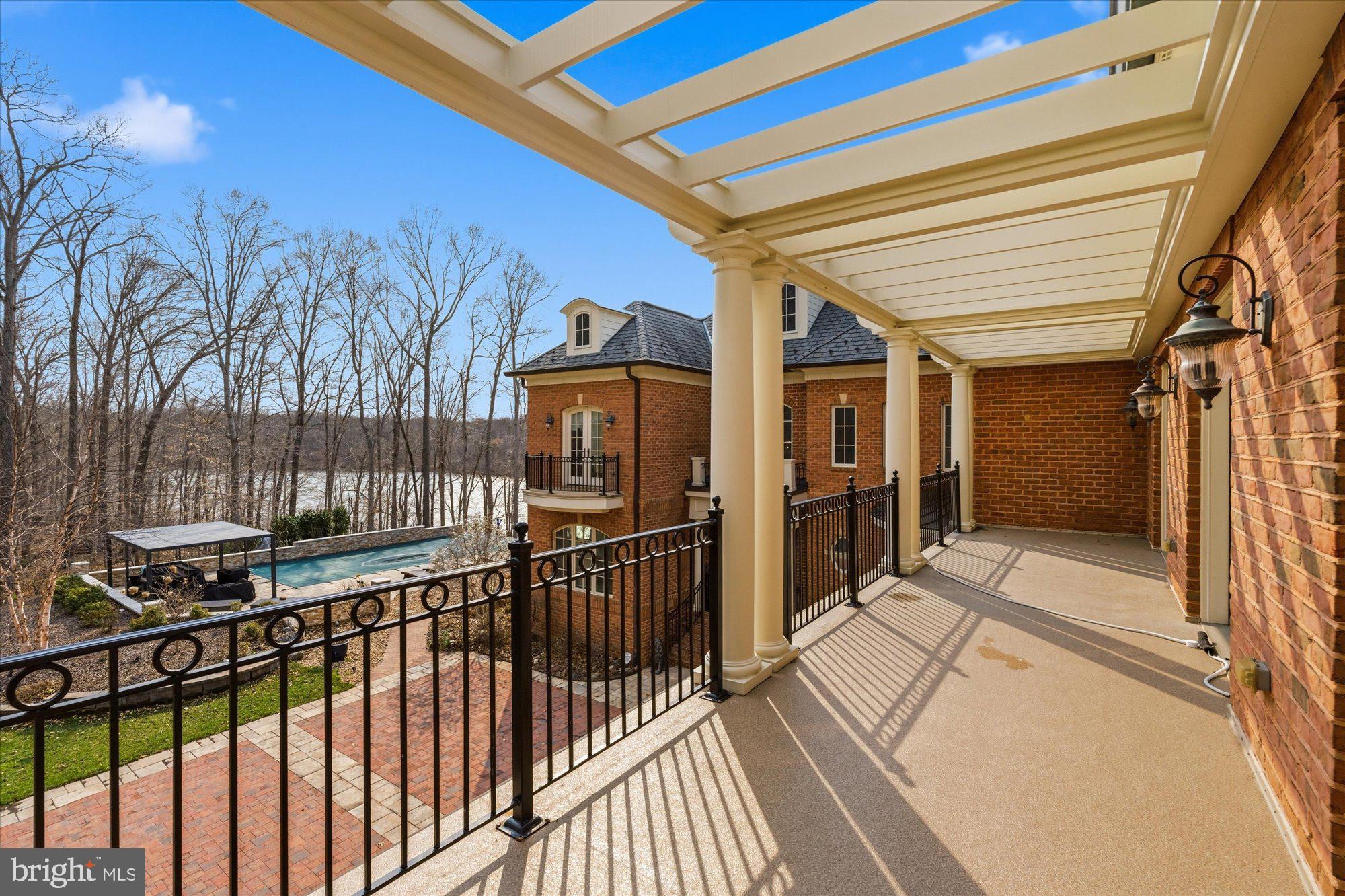 WATERVIEW PLANTATION - Residential