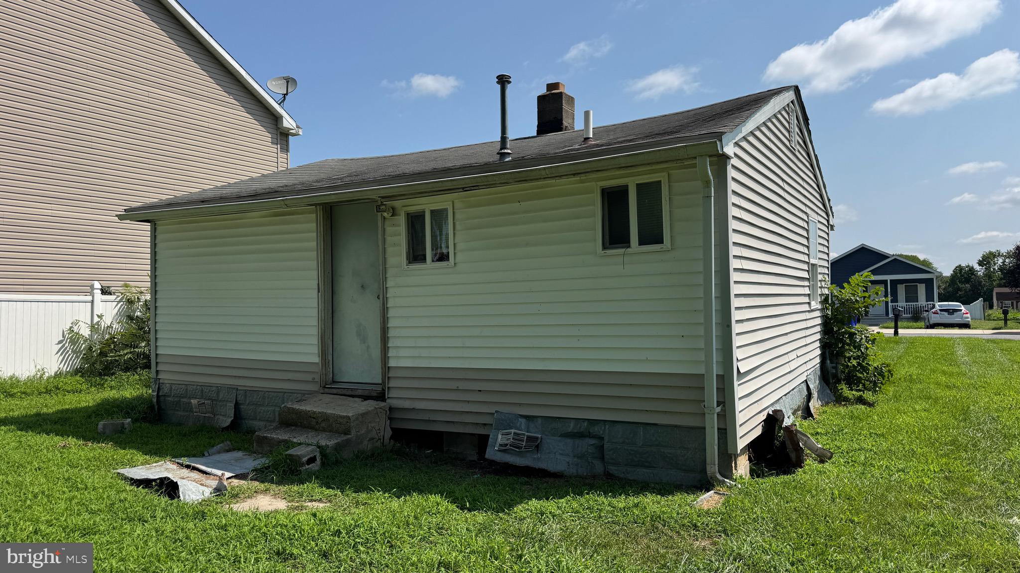 25 REED STREET