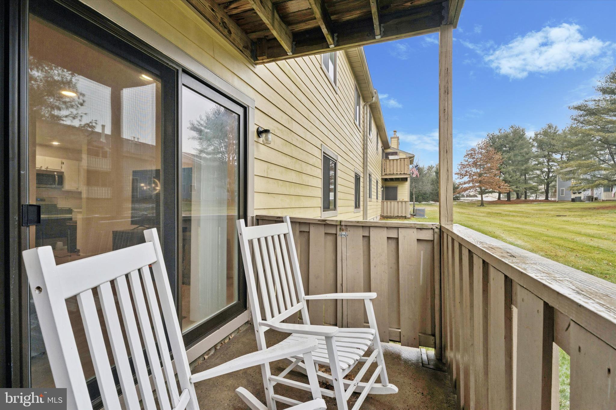 WOOD HOLLOW - Residential