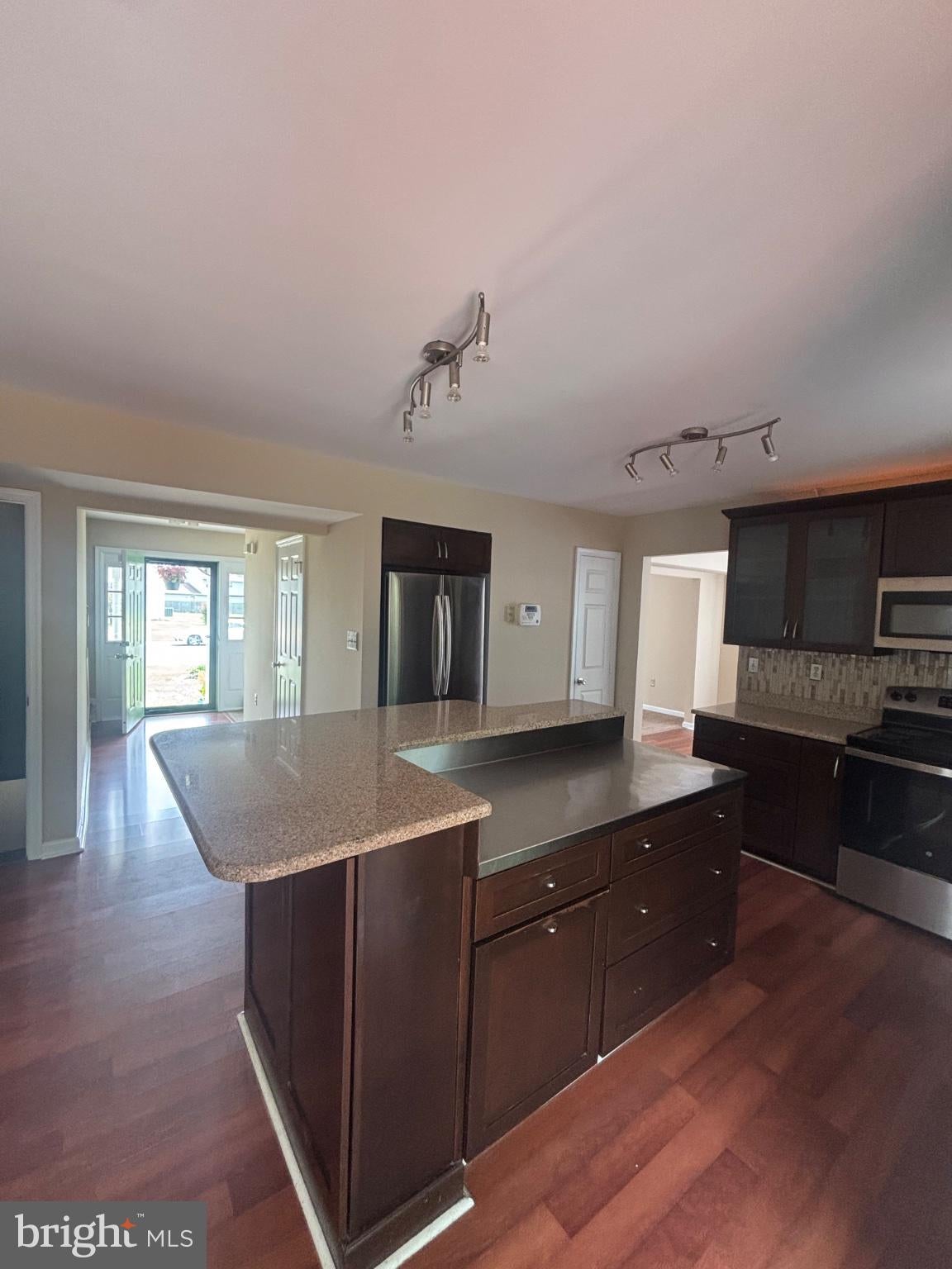 2334 TAWNY DRIVE