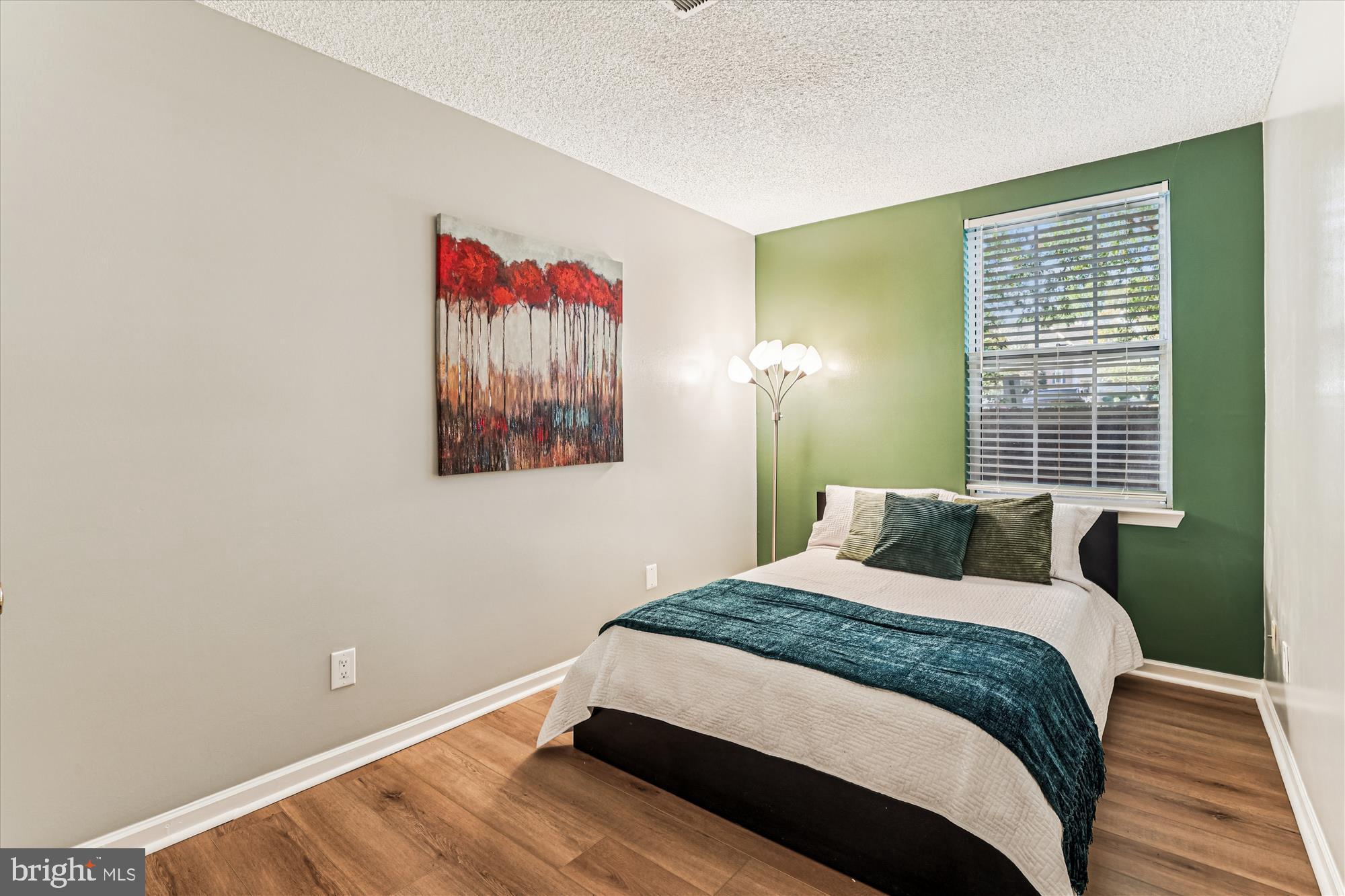 HEIGHTS AT PENDERBROOK - Residential