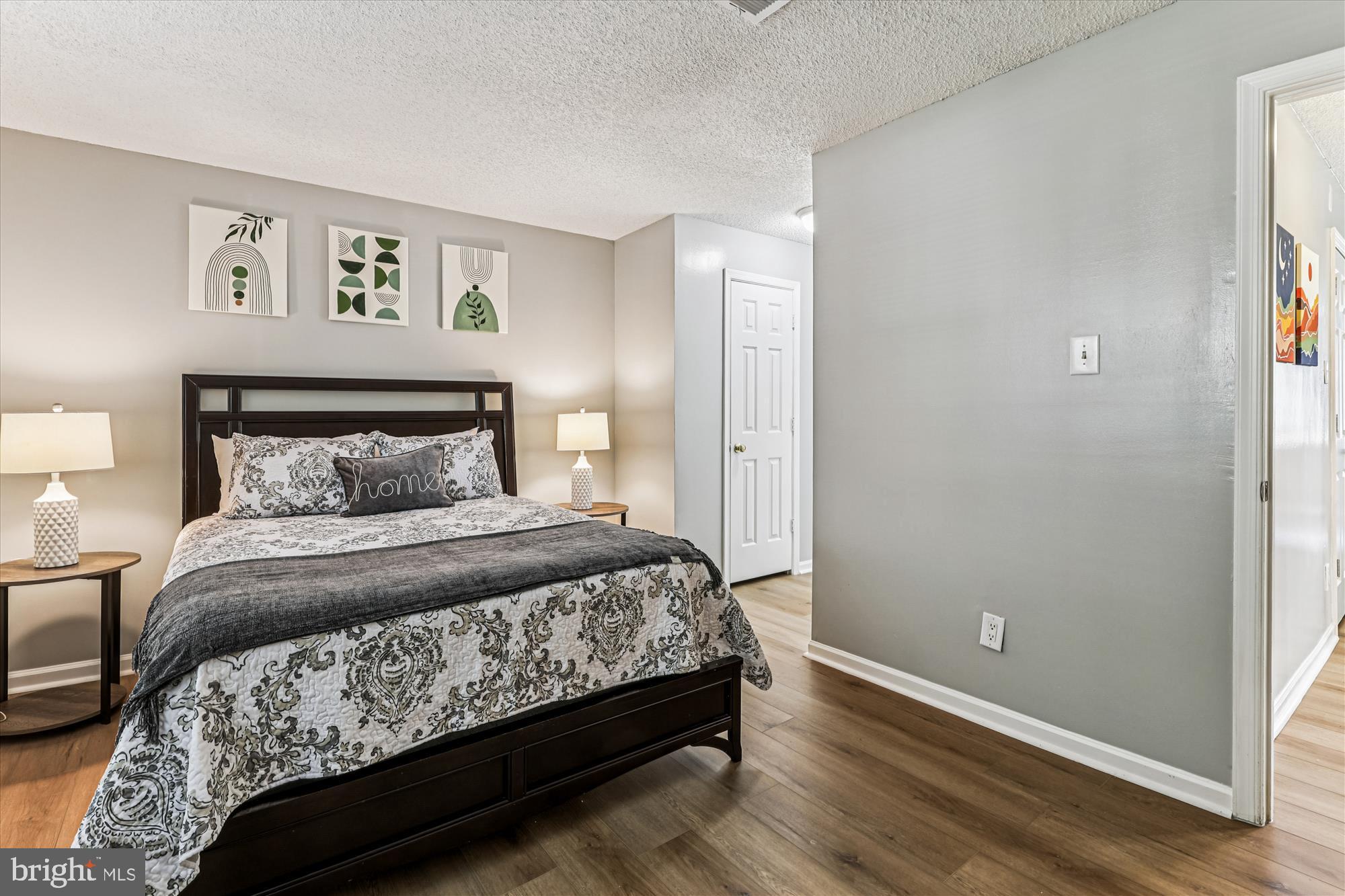 HEIGHTS AT PENDERBROOK - Residential