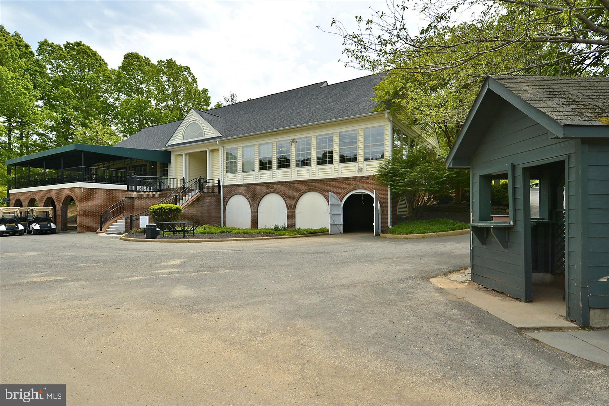 HEIGHTS AT PENDERBROOK - Residential