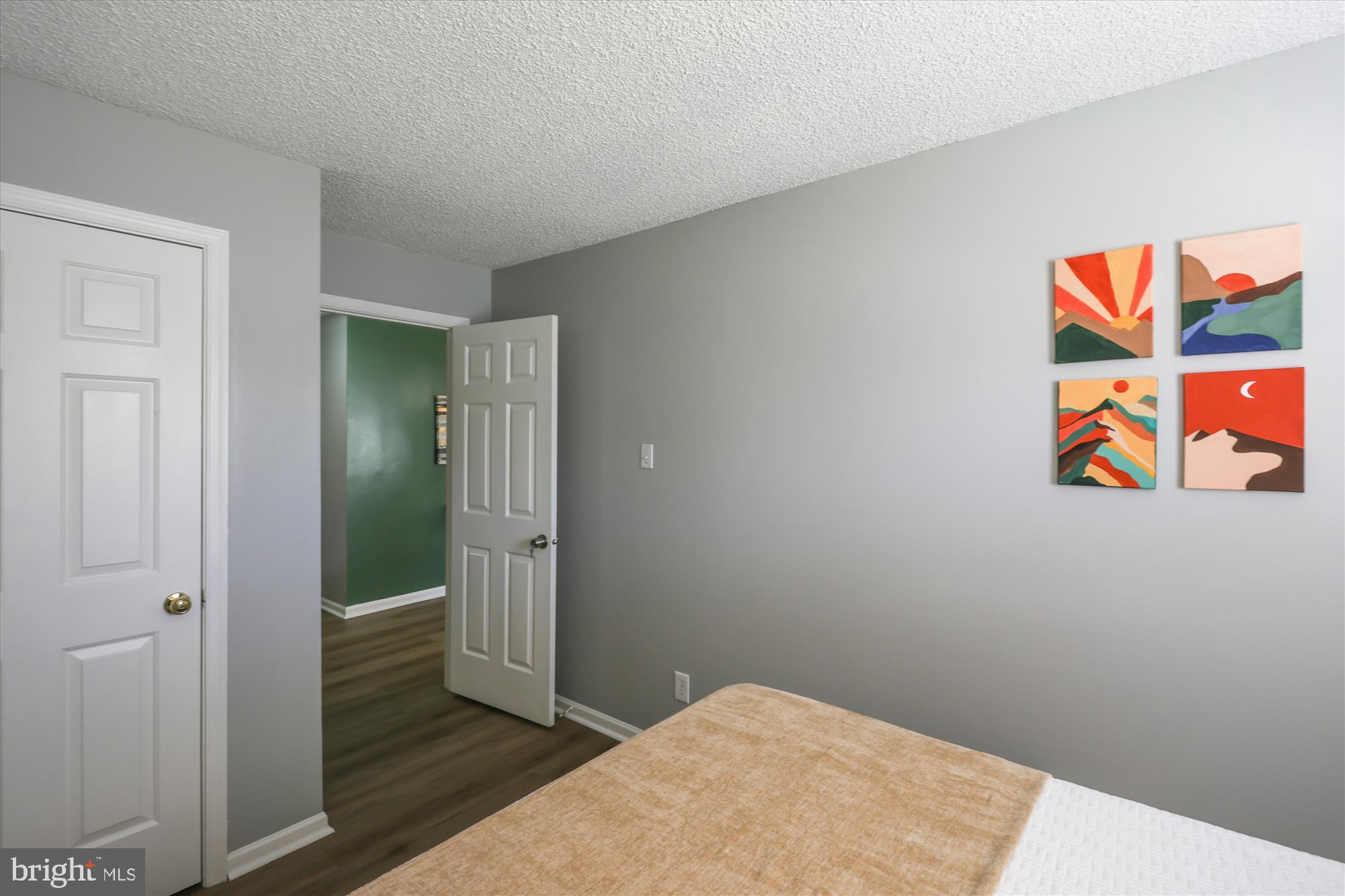 HEIGHTS AT PENDERBROOK - Residential