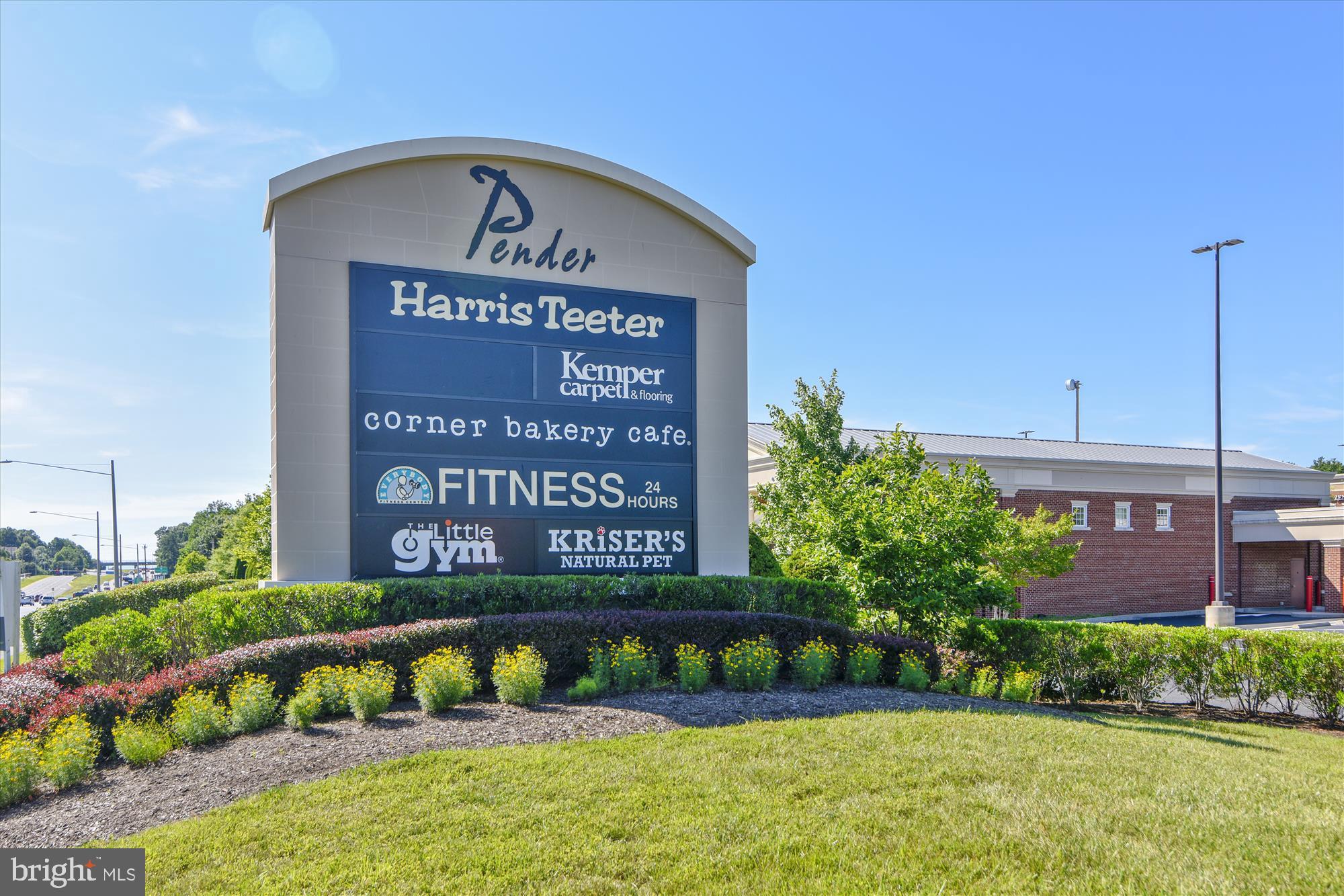 HEIGHTS AT PENDERBROOK - Residential