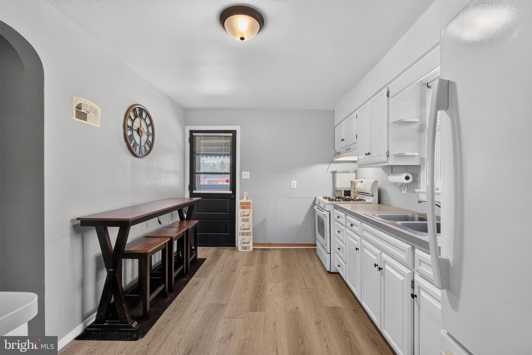 2814 CARLISLE ROAD