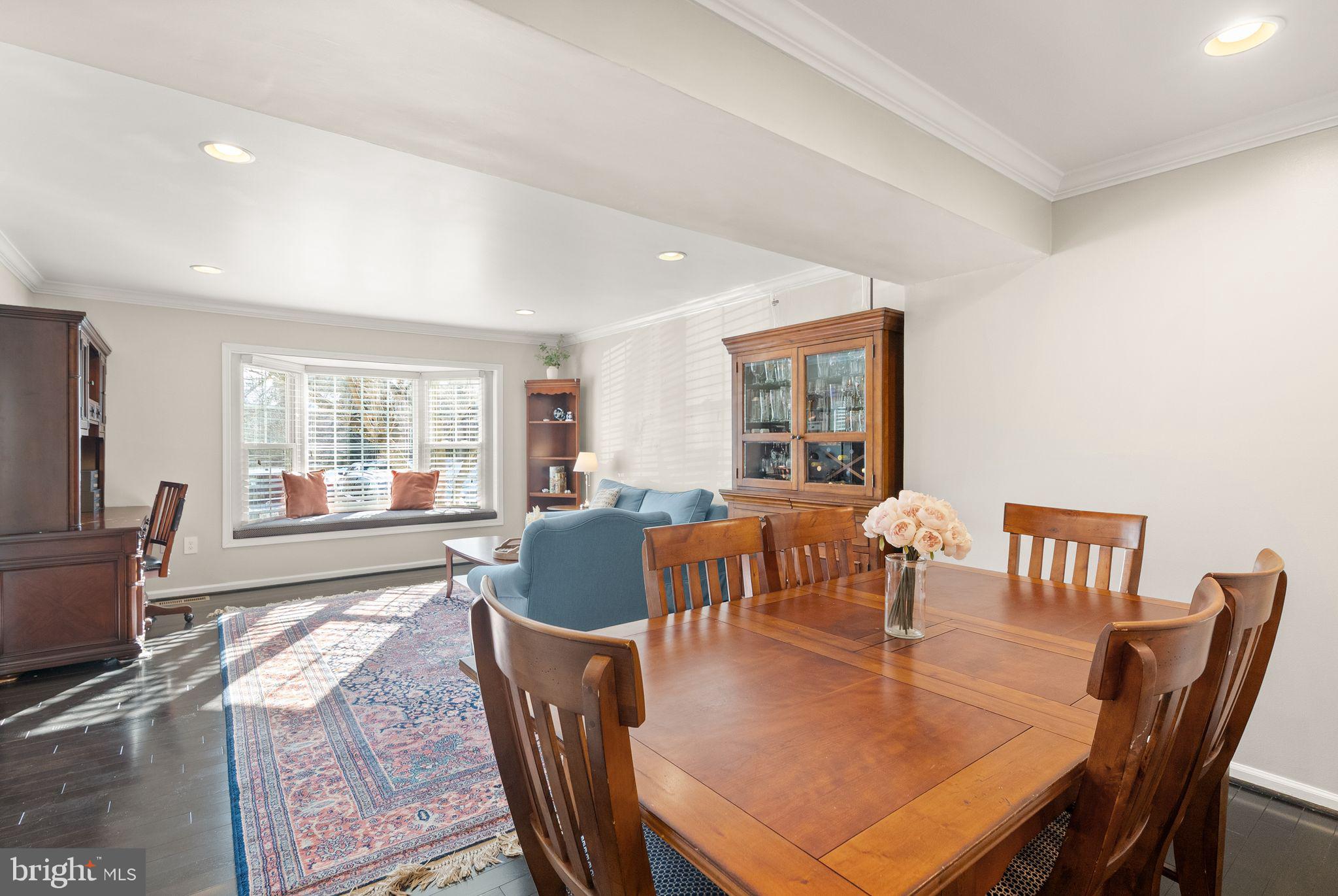 COUNTRY CREEK - Residential