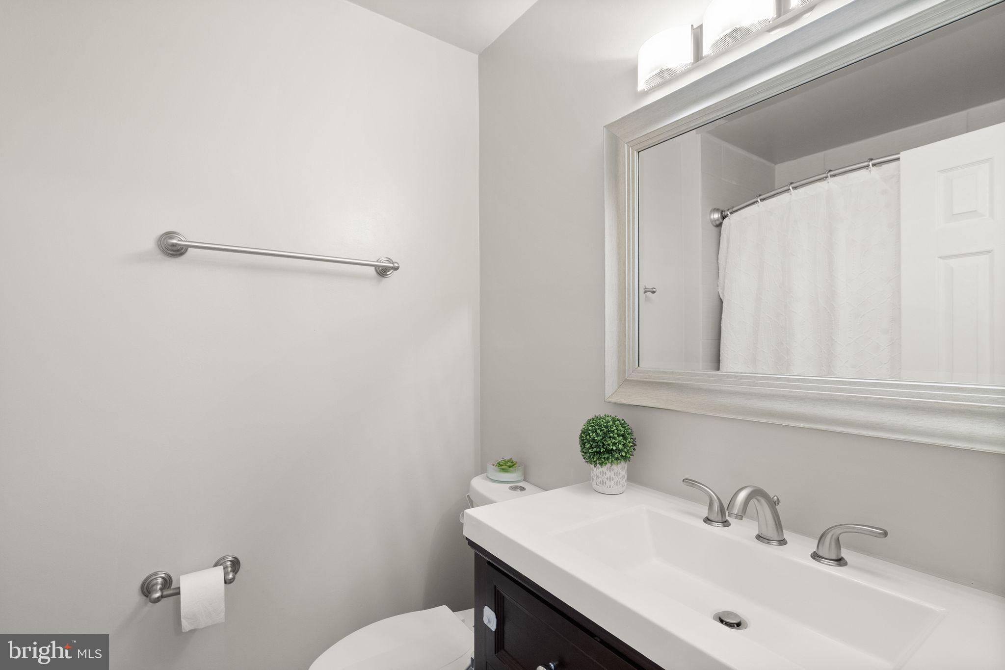 COUNTRY CREEK - Residential