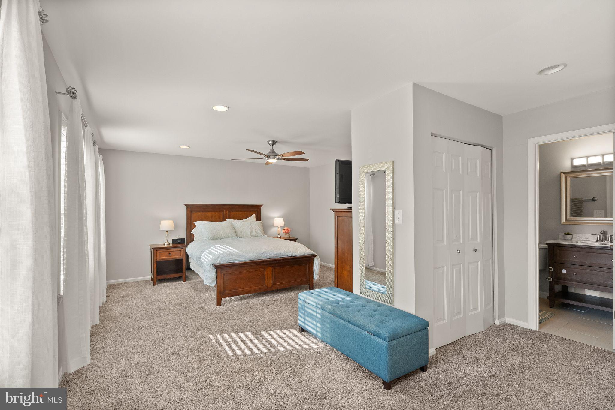 COUNTRY CREEK - Residential