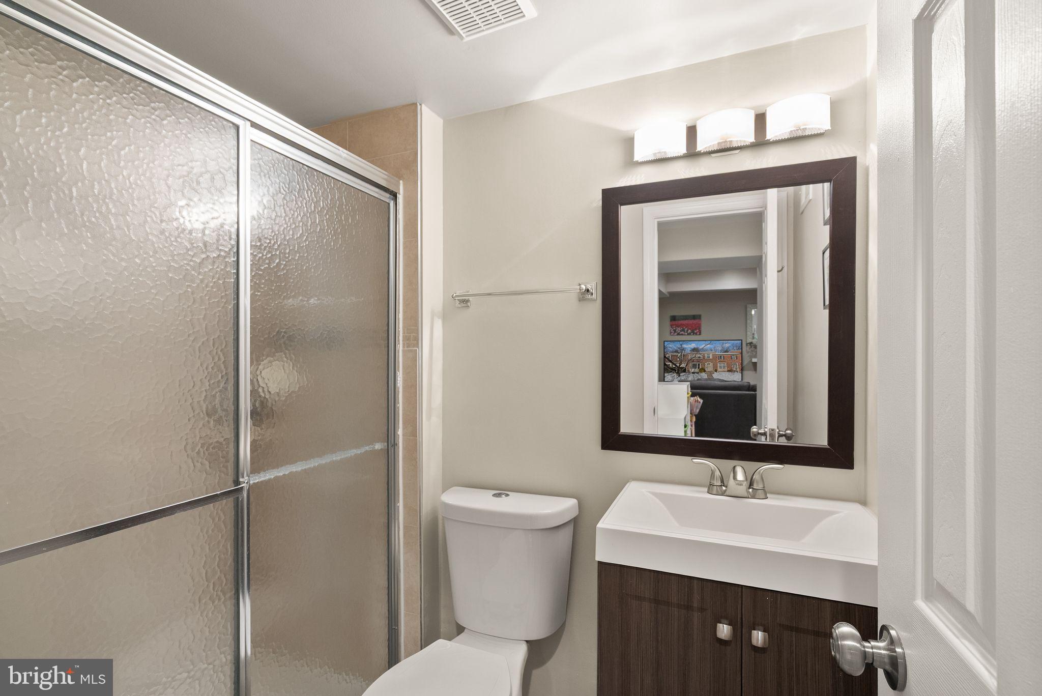 COUNTRY CREEK - Residential