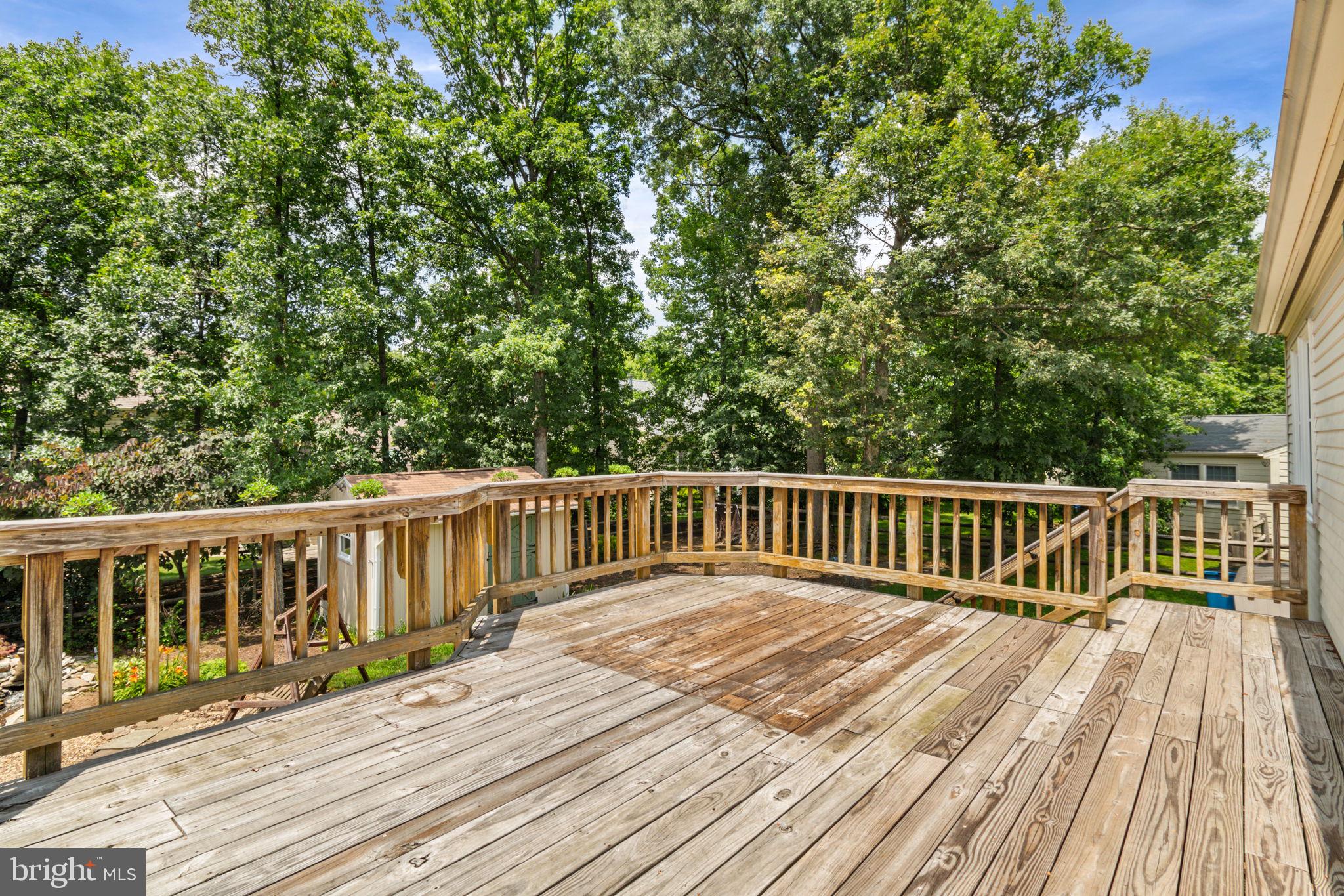 FOX MILL ESTATES - Residential Lease