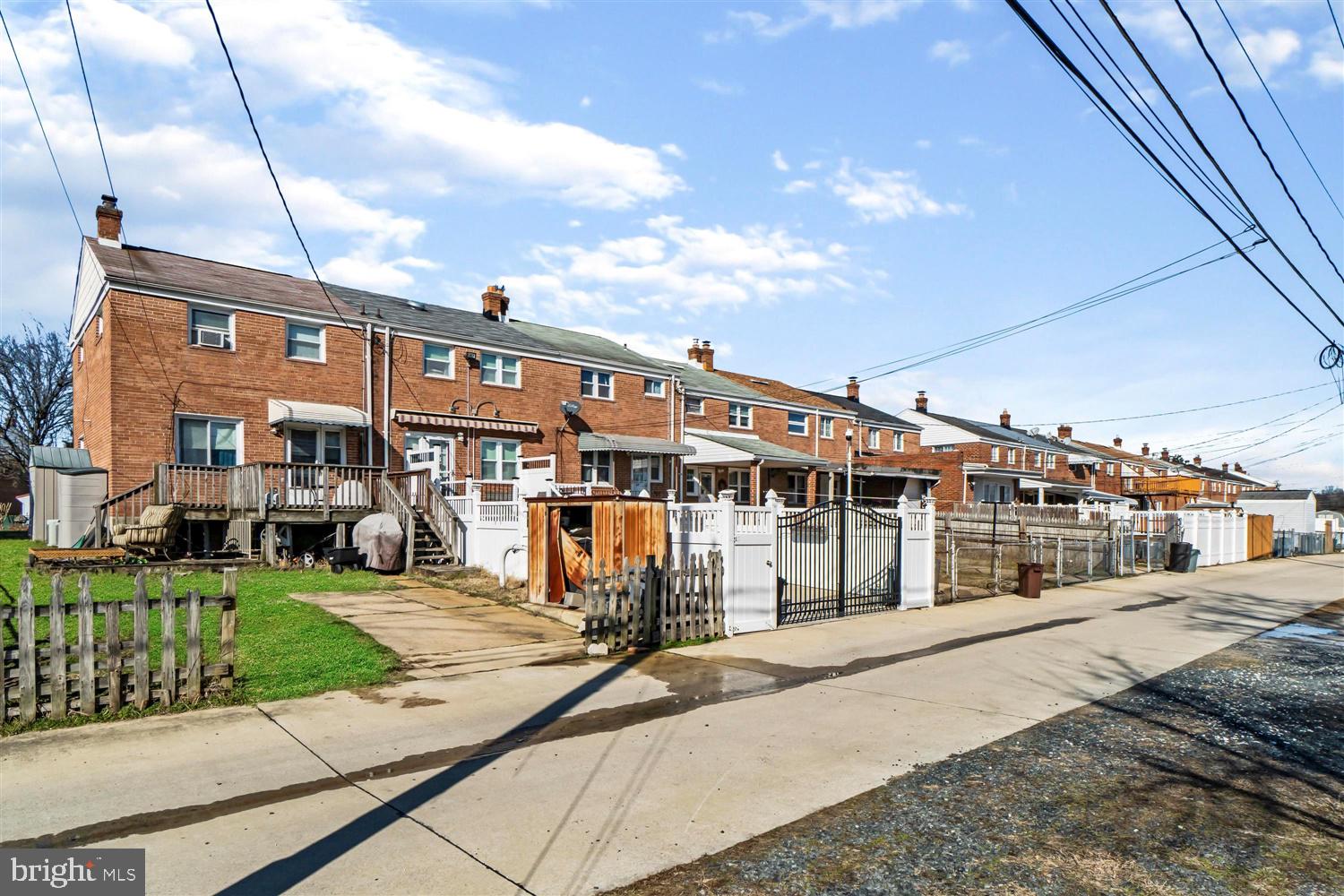 BEAR CREEK - Residential