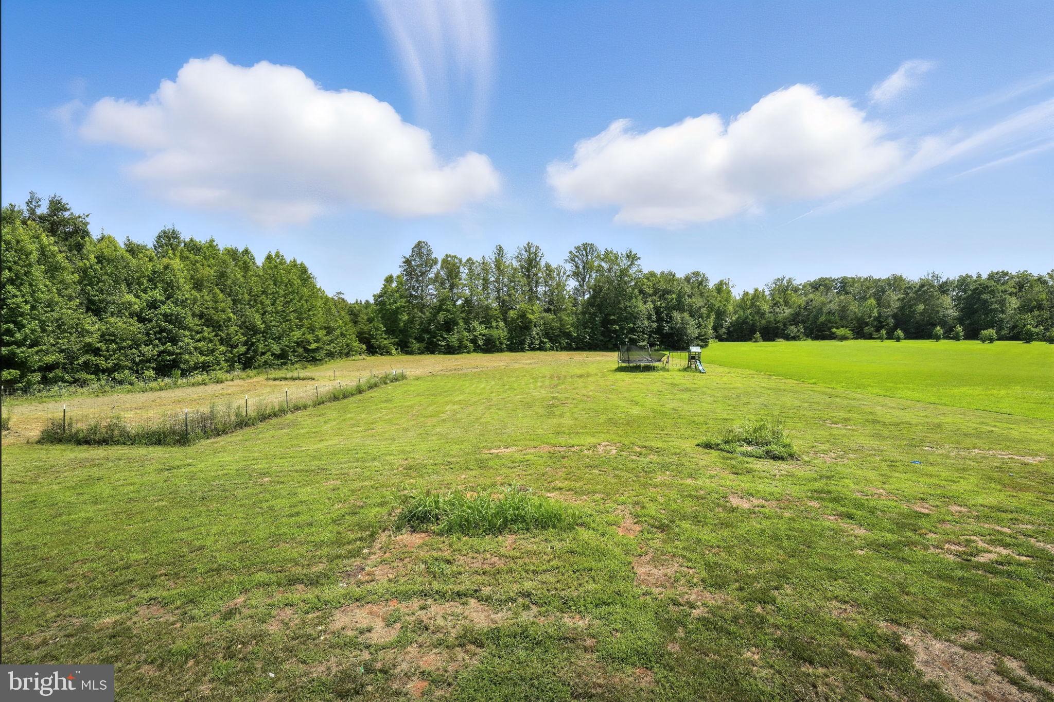 BELLA WOODS - Residential