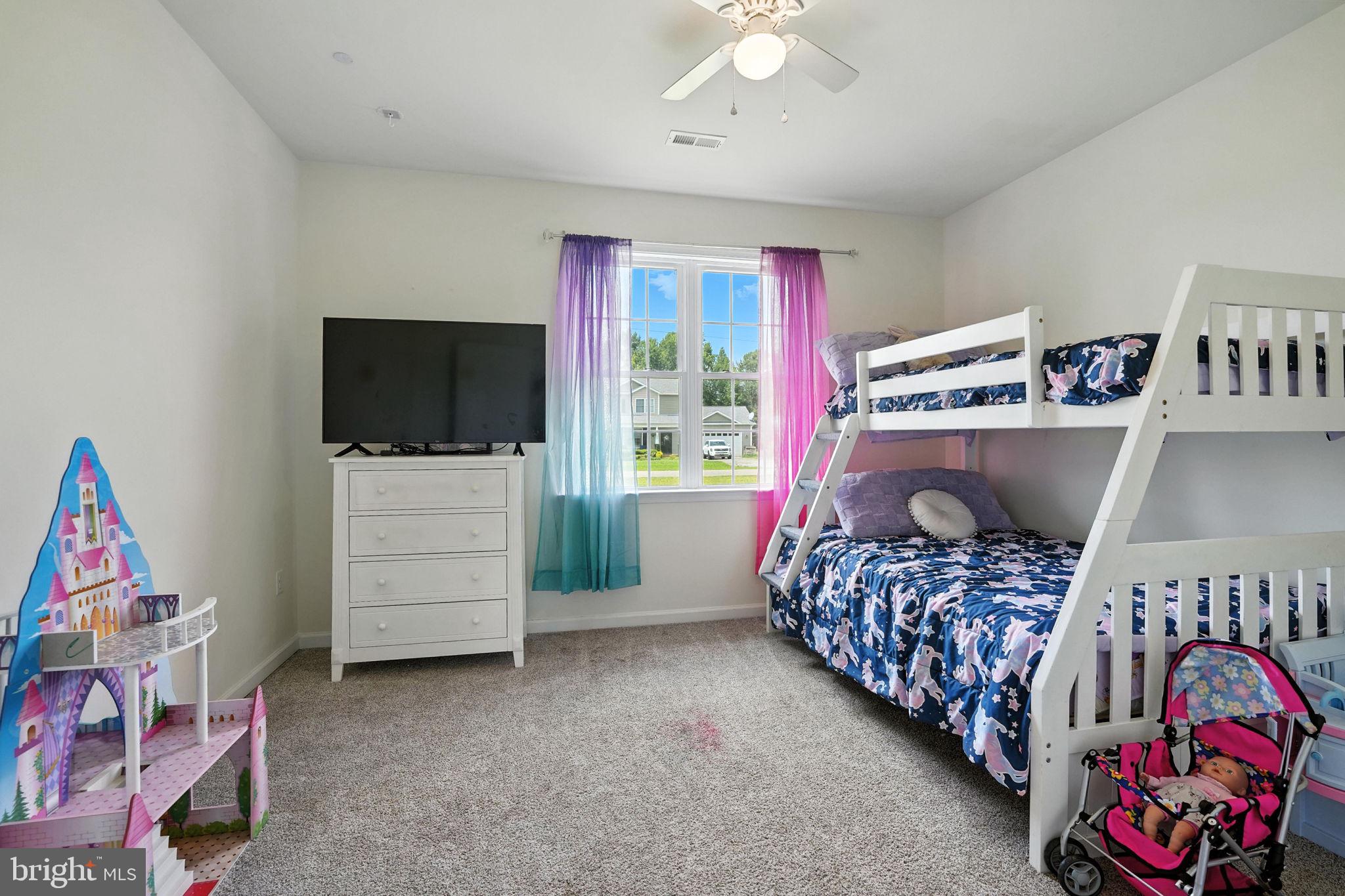 BELLA WOODS - Residential