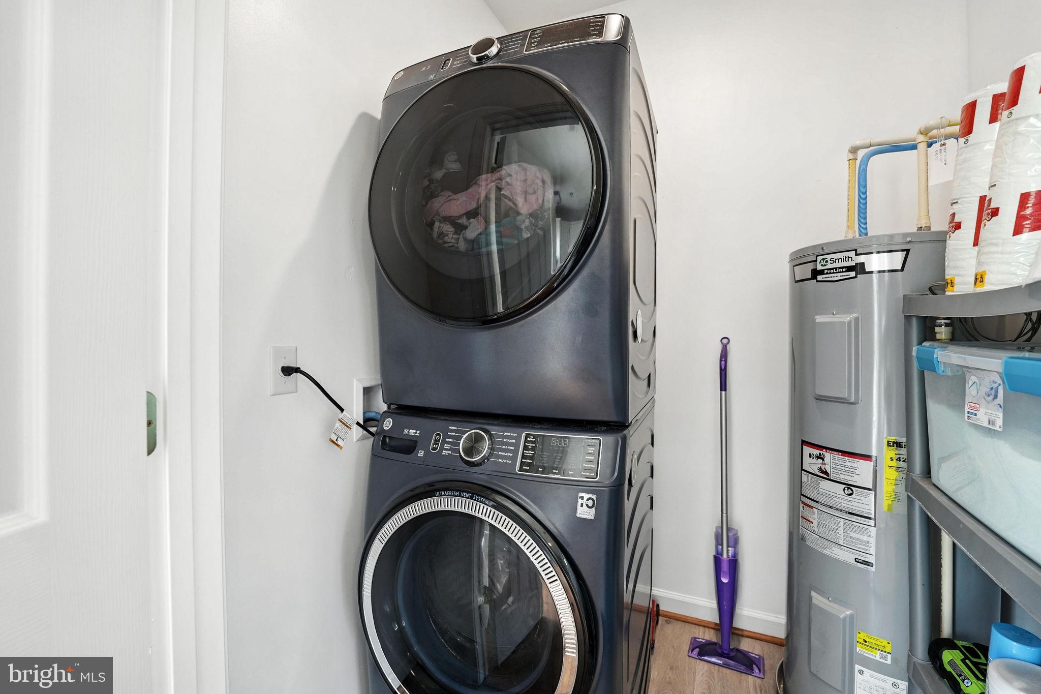 BELLA WOODS - Residential