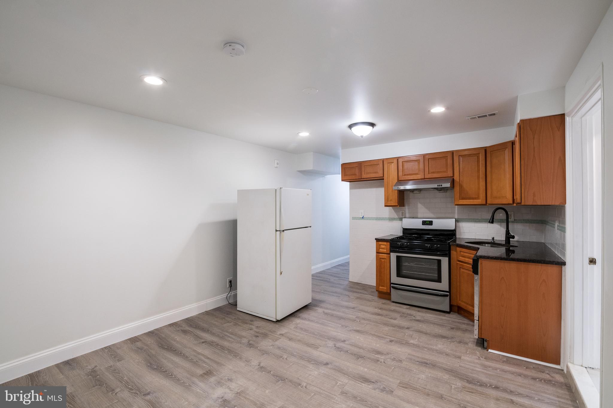 Available 8/1
Don’t miss this fantastic 2 bedroom, 1 bathroom apartment in the heart of Rittenhouse Square that has just been renovated and is ready for you to move right in! Upgrades include new luxury vinyl flooring throughout, a fresh coat of paint, a newly tiled full bath with a shower/tub, newly installed central AC, and a new dishwasher. This first floor, rear facing unit features many windows letting in wonderful natural light as well as plenty of closet space for storage. Being located on 17th and Pine, you are just footsteps from Rittenhouse Square, South Broad St, and some of the city’s most renowned shops, restaurants and cafes. Book your tour of this exciting space today before it’s too late!
Lease Terms: Generally, 1st month, and 1-month security deposit due at, or prior to, lease signing. Other terms may be required by Landlord such as last month’s rent upfront. $65 application fee per applicant. Tenants are responsible for: electricity, gas (if applicable), cable/internet. Water is a flat monthly fee of $75. Additional fees or requirements may be applicable for units with Homeowners or Condo Associations. Landlord Requirements: Applicants to make 3x the monthly rent in verifiable gross income, credit history to be considered, have no evictions within the past 5 years, and must have a verifiable rental history with on-time rental payments. Exceptions to these criteria may exist under the law and will be considered. Cosigners will be considered.
*Coin-op laundry available in the building
*Sorry, no pets