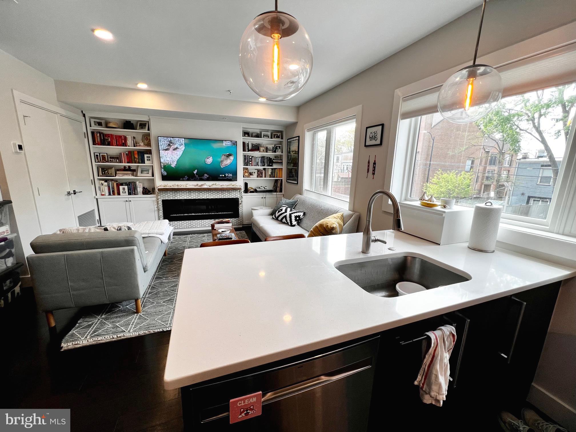 1331 K STREET SE 203