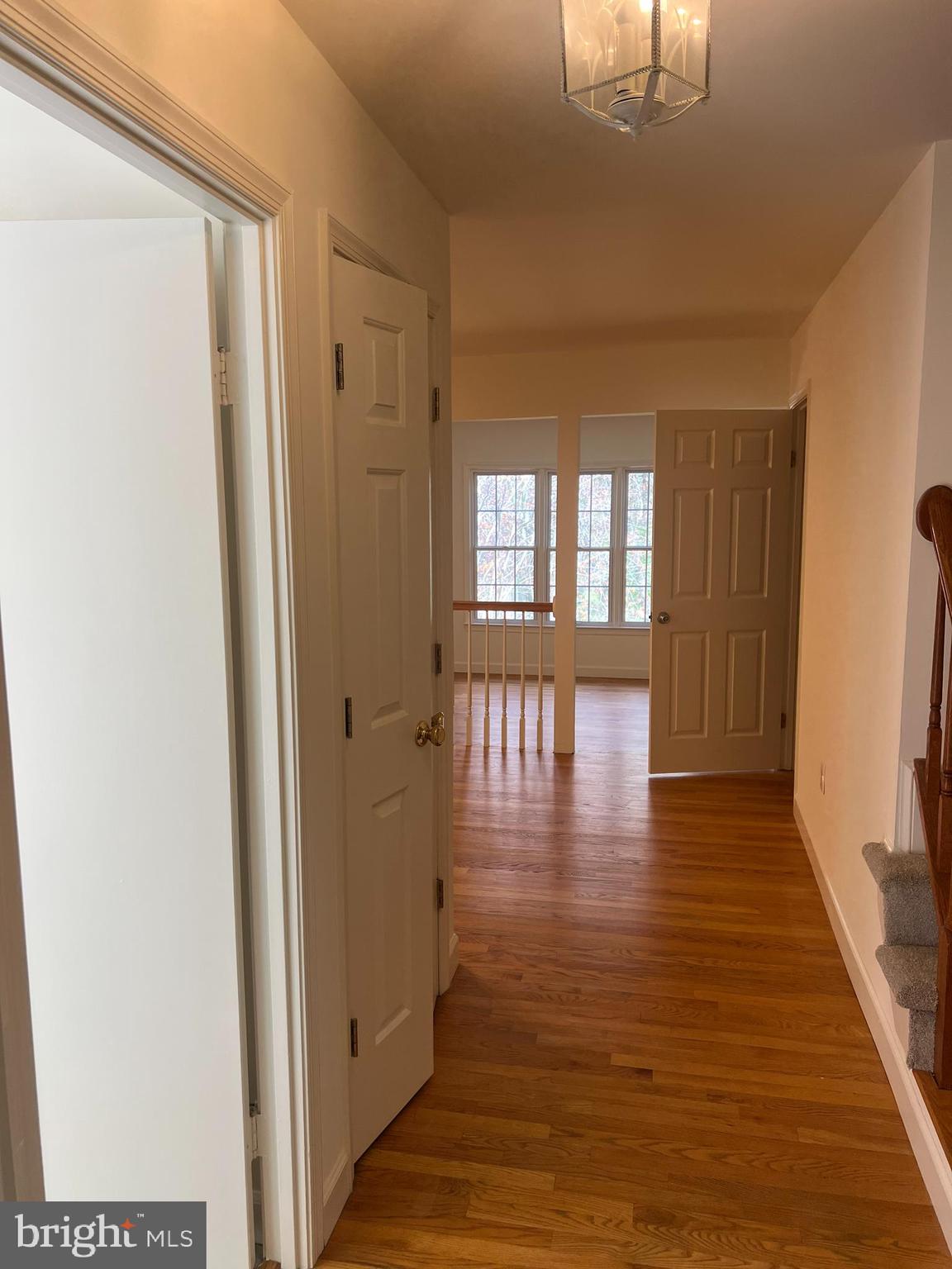 KINGS PARK WEST - Residential Lease