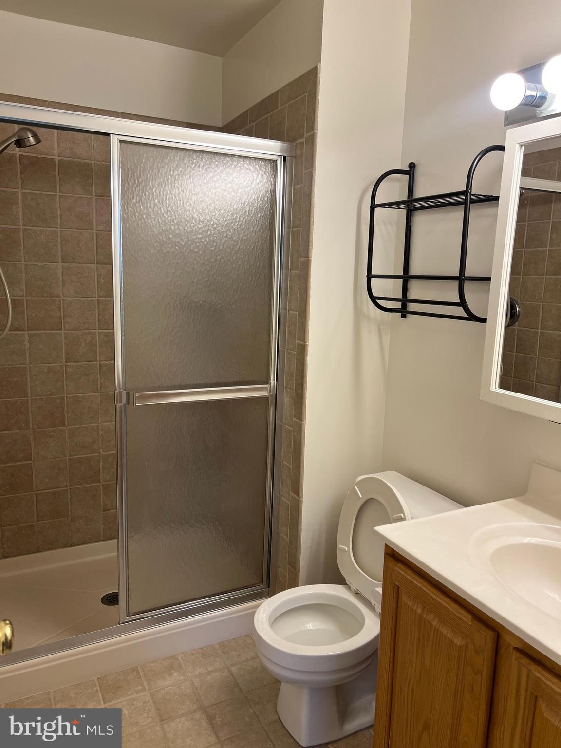 KINGS PARK WEST - Residential Lease