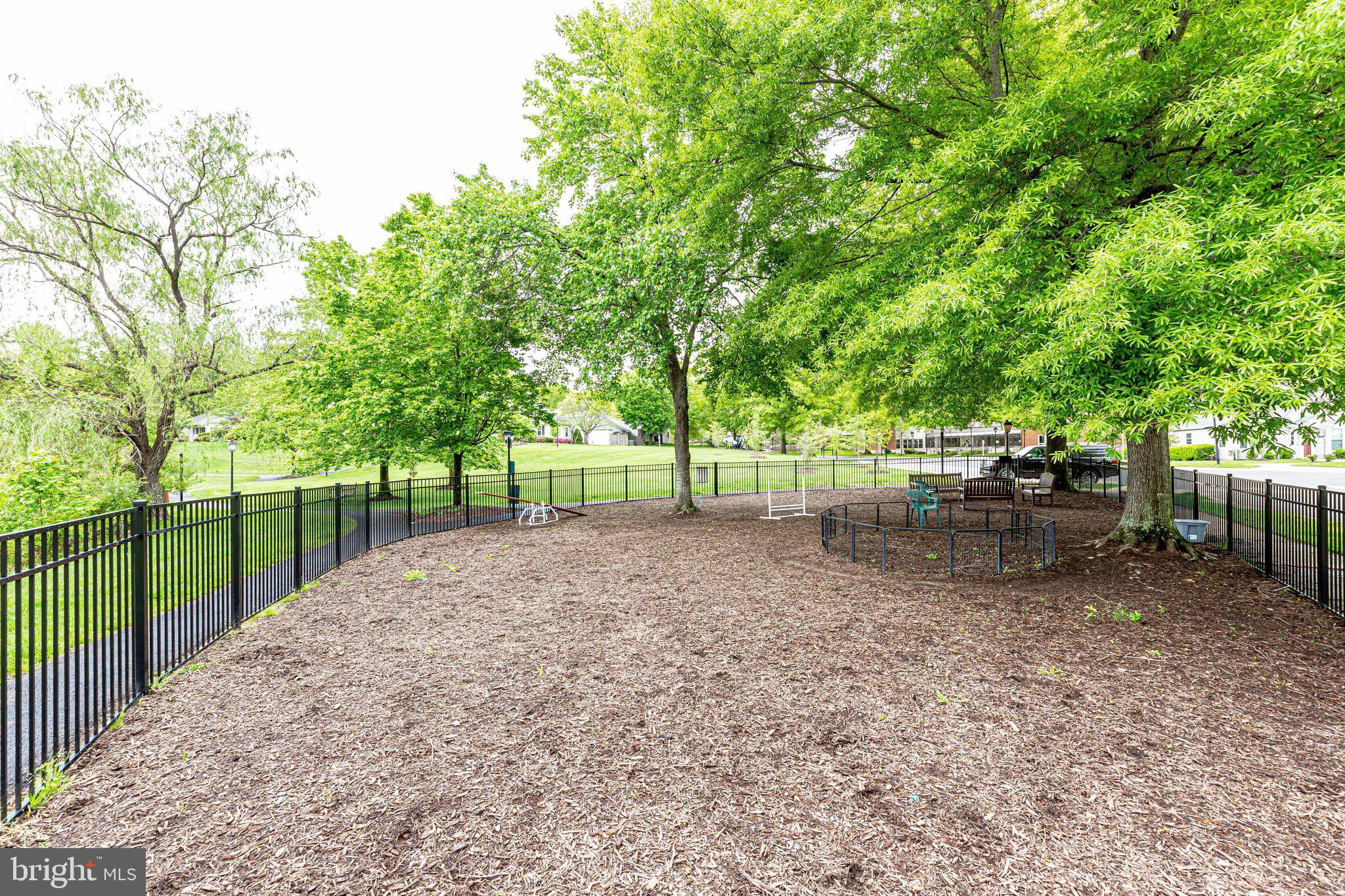 RIVER RIDGE - Residential
