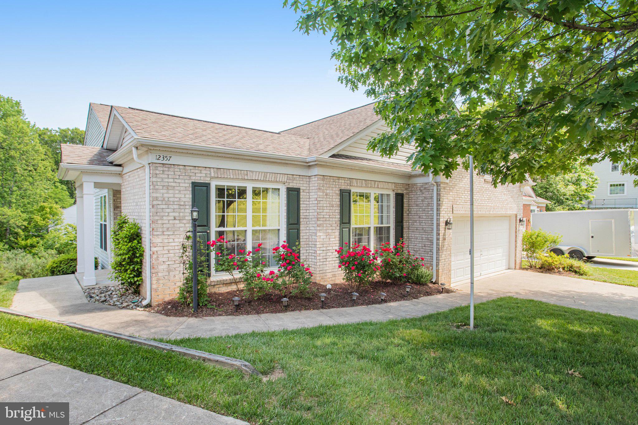 RIVER RIDGE - Residential