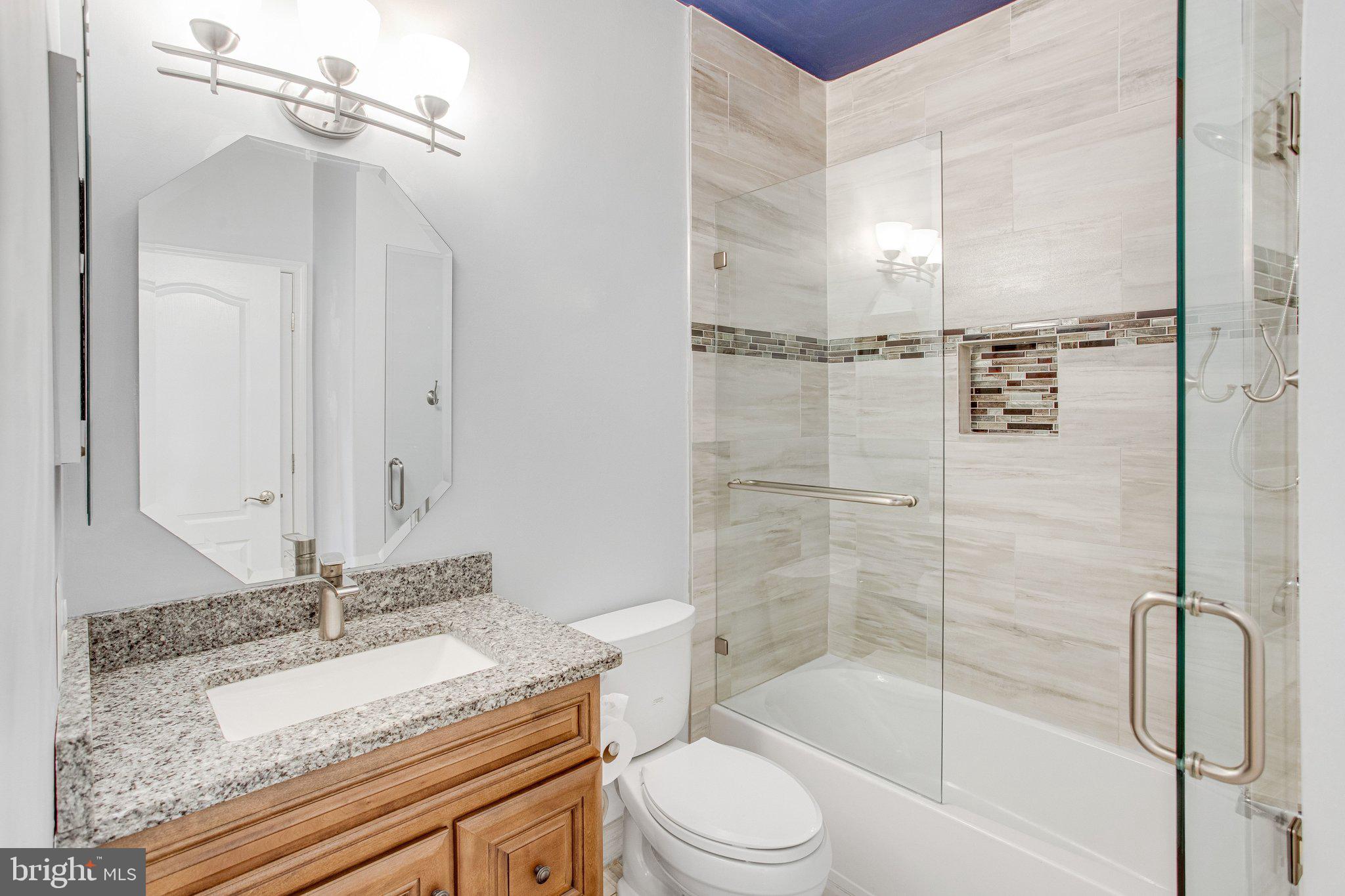 RIVER RIDGE - Residential