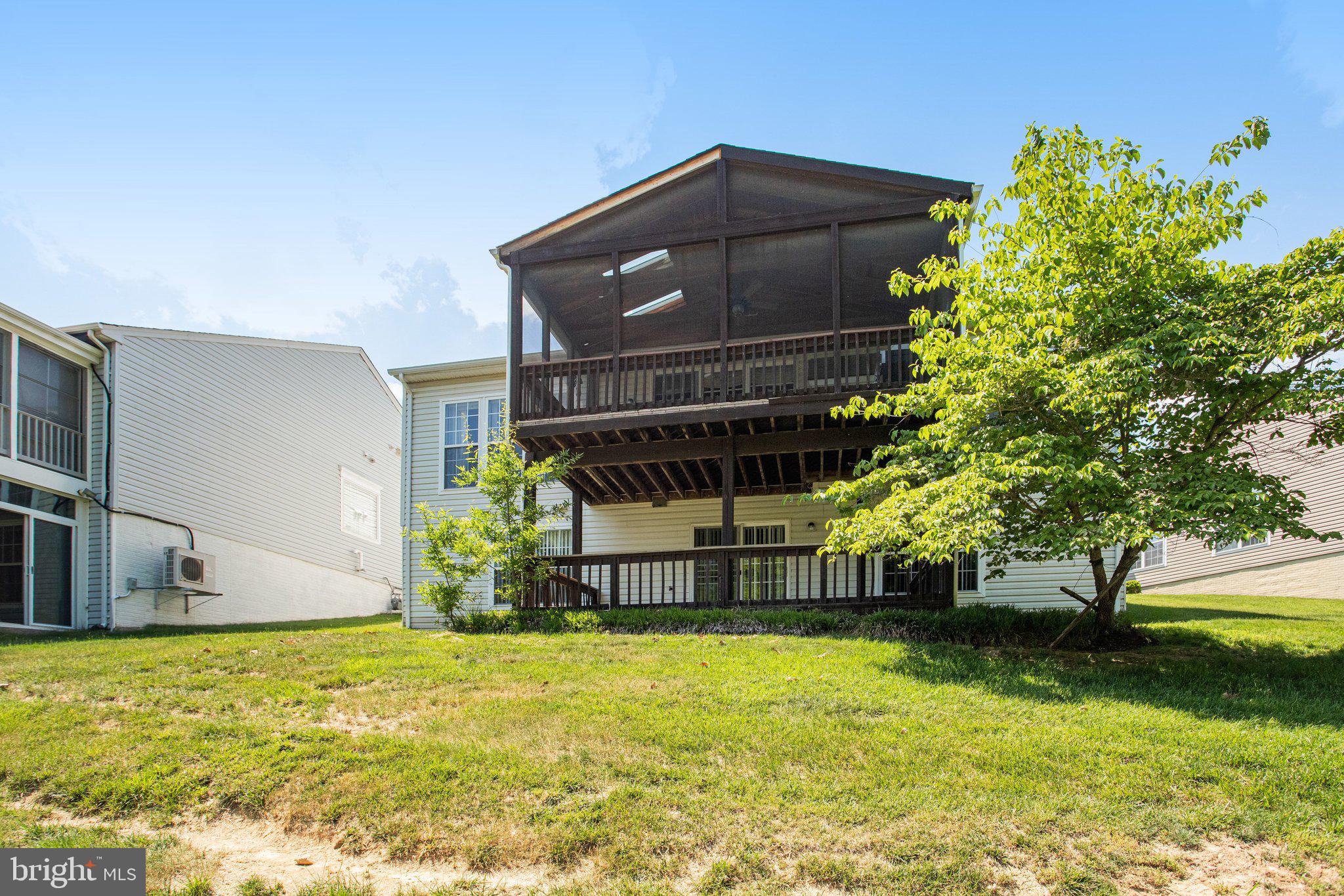 RIVER RIDGE - Residential