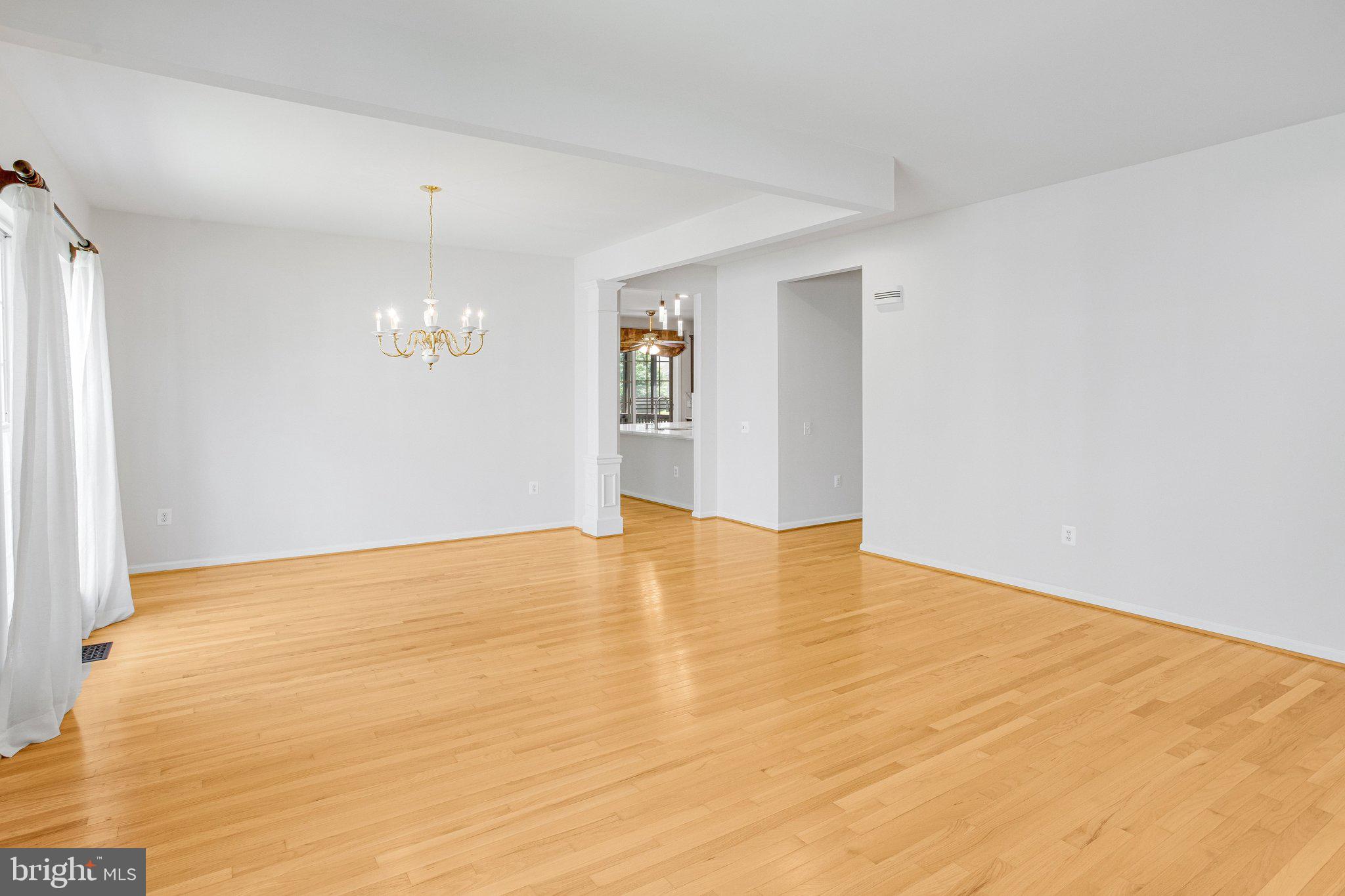 RIVER RIDGE - Residential
