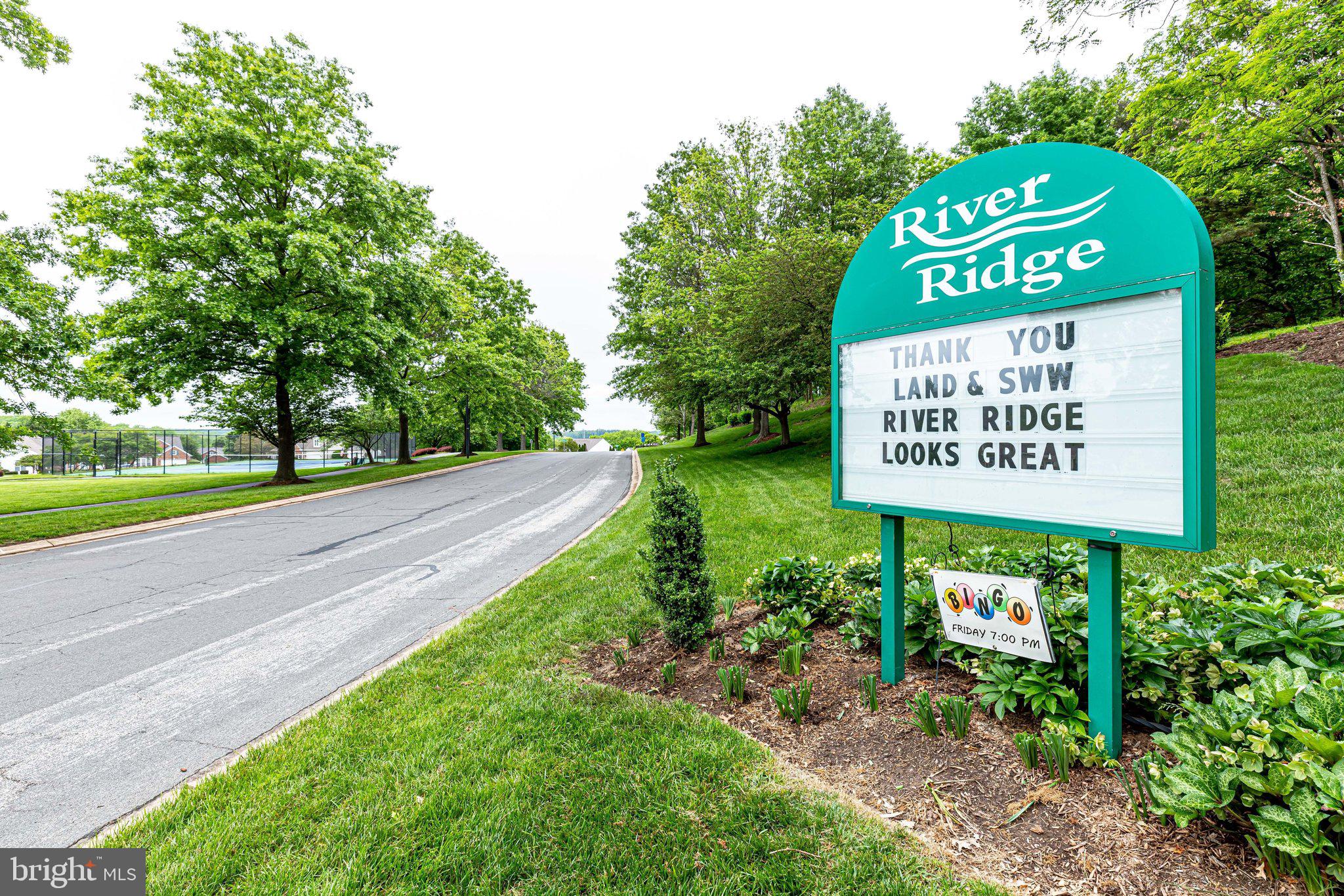 RIVER RIDGE - Residential