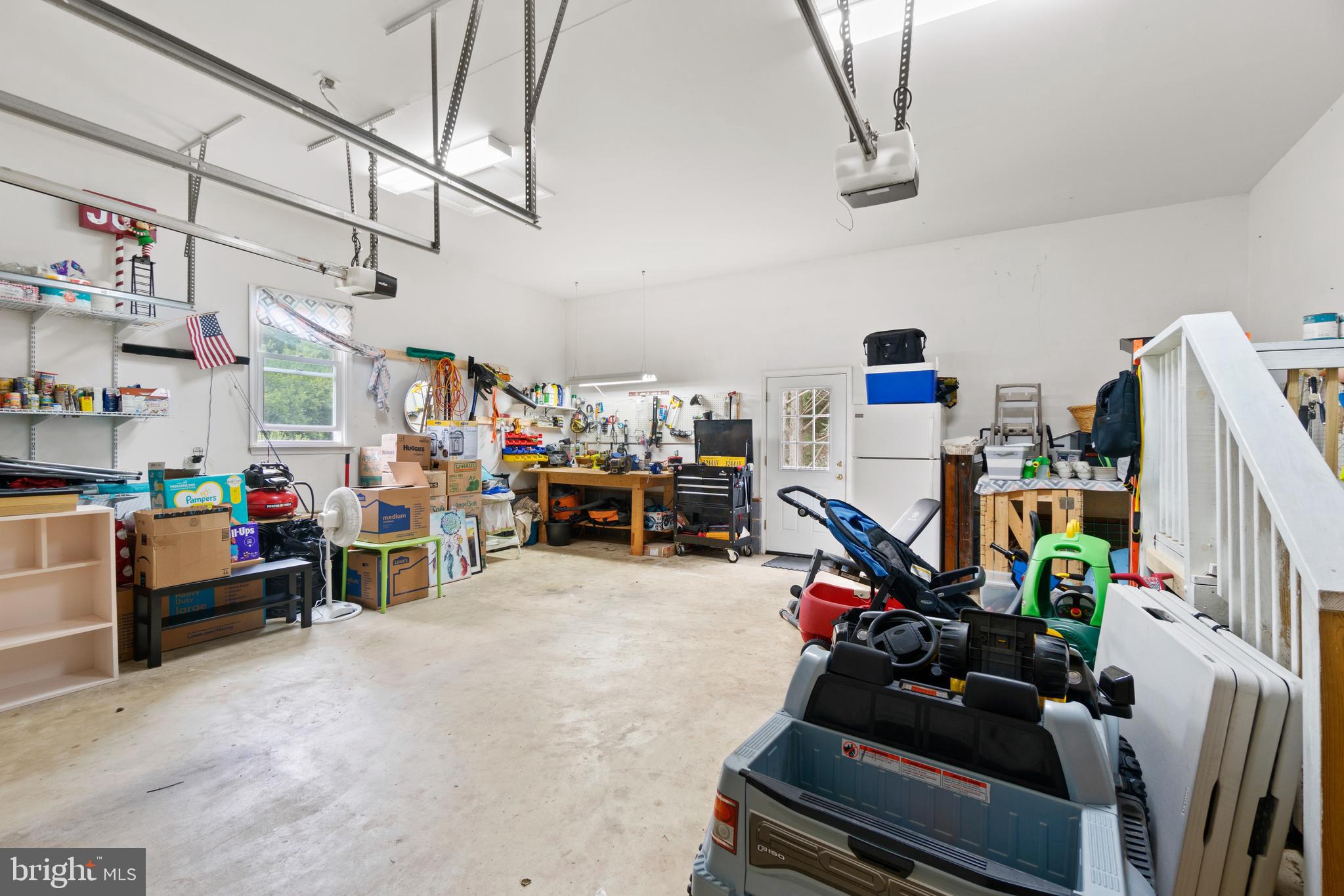 GRANTWOOD ACRES - Residential