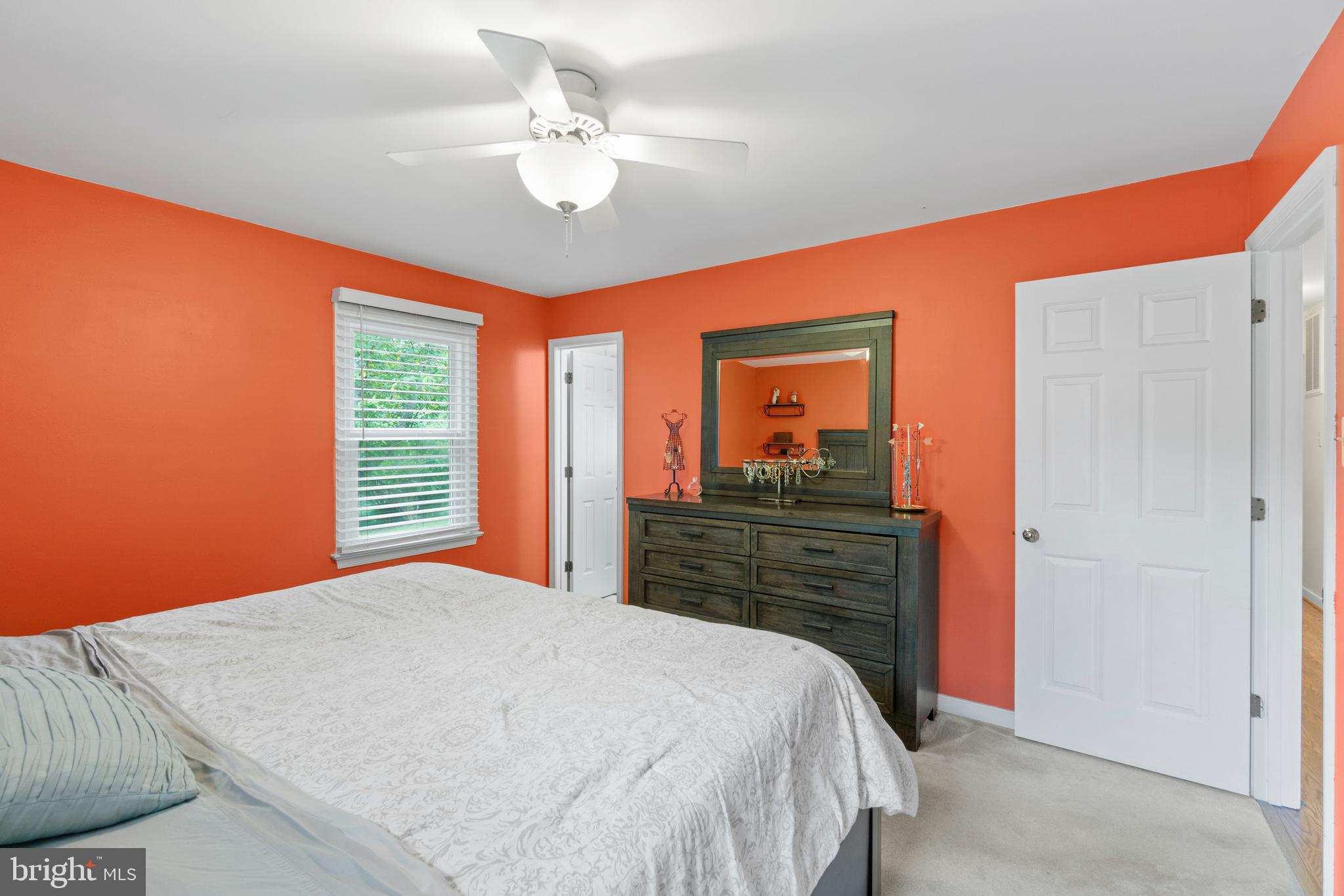 GRANTWOOD ACRES - Residential