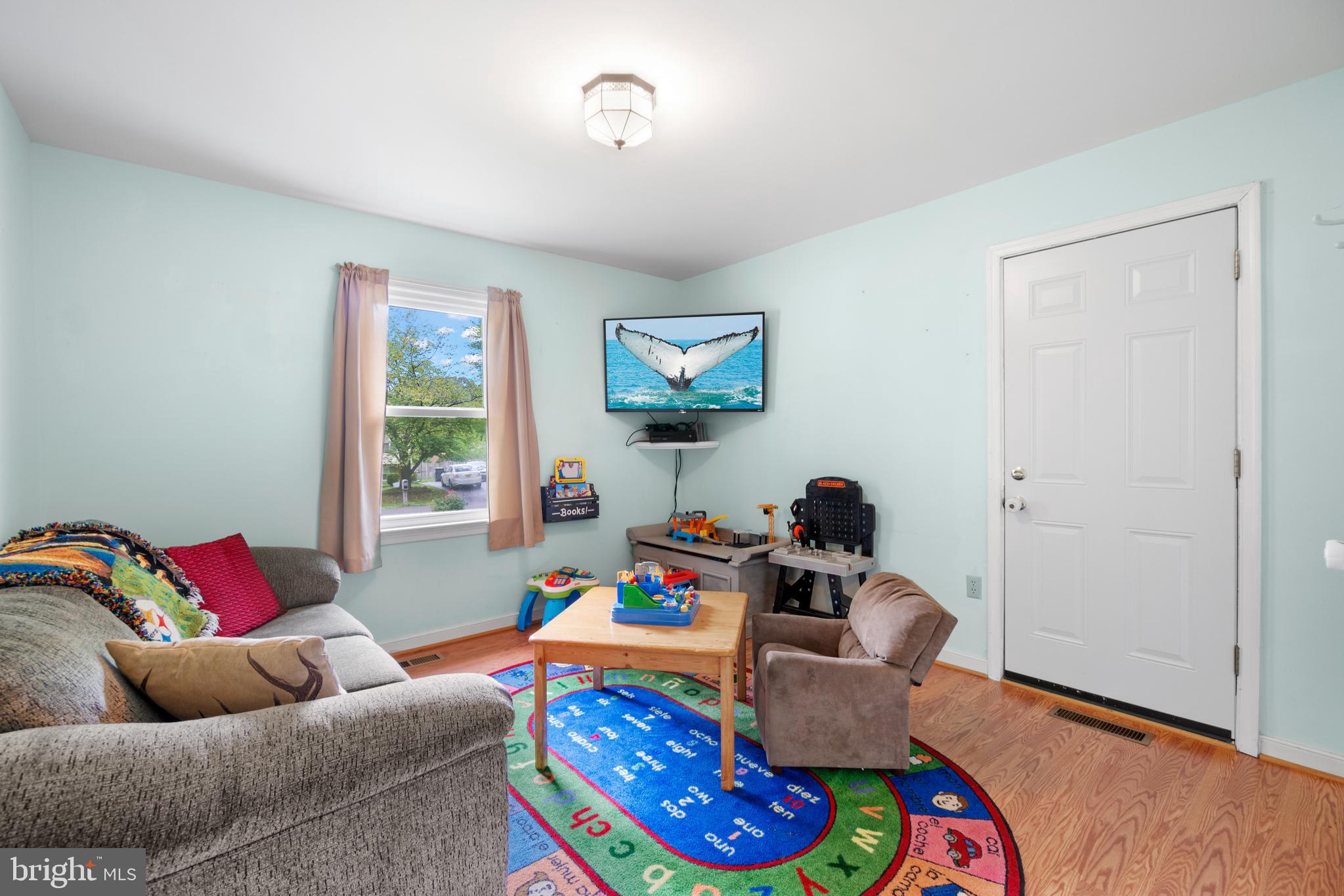 GRANTWOOD ACRES - Residential