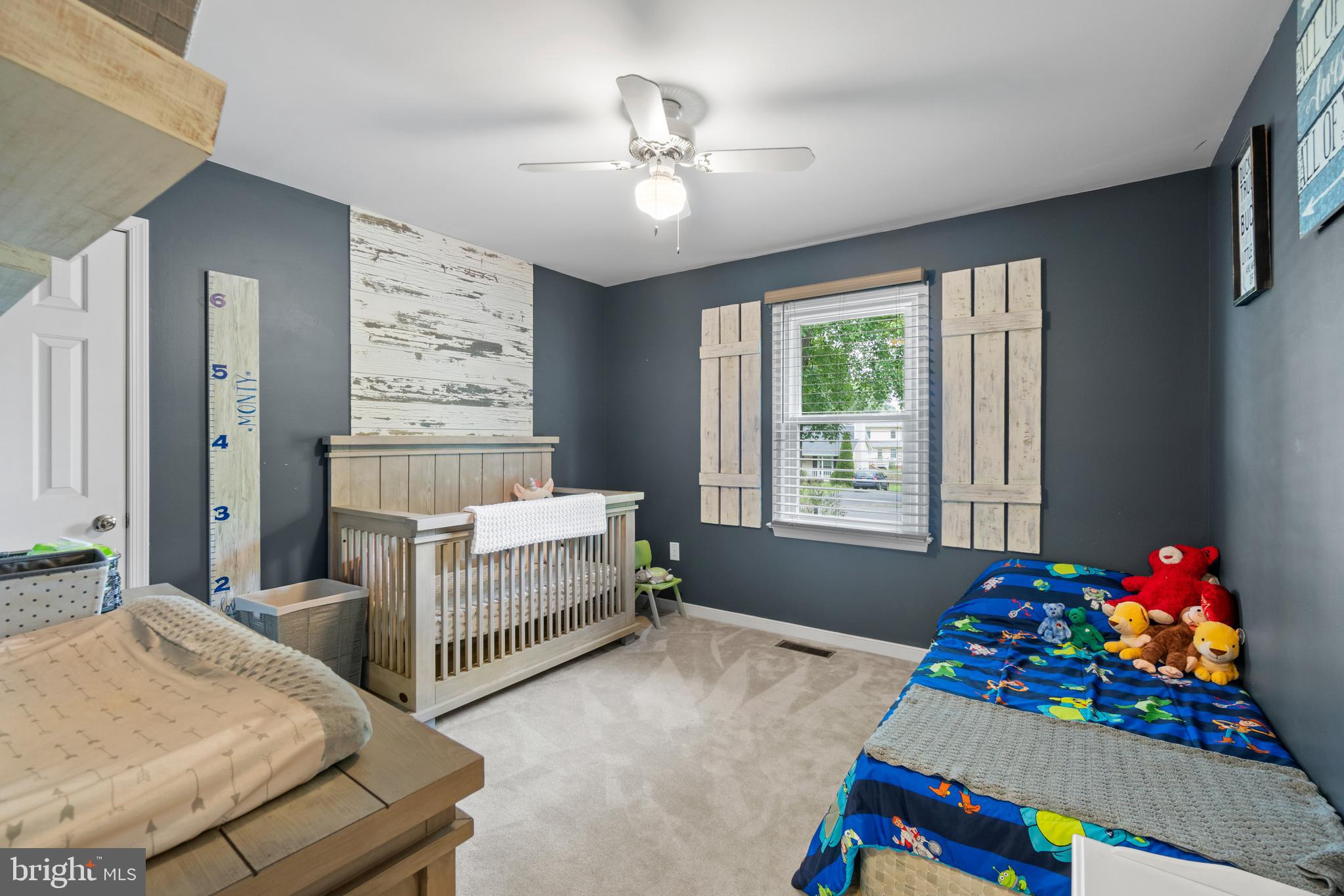 GRANTWOOD ACRES - Residential