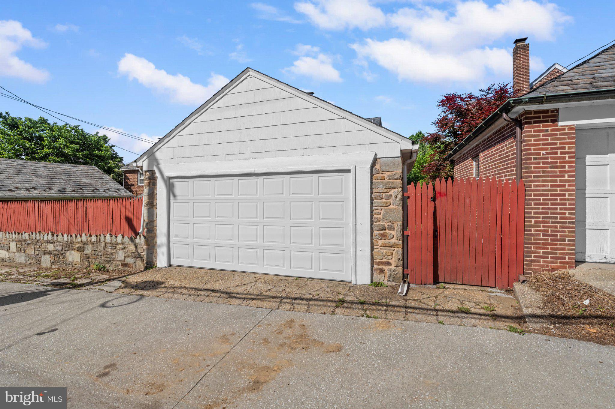 MAYFIELD HISTORIC DISTRICT - Residential