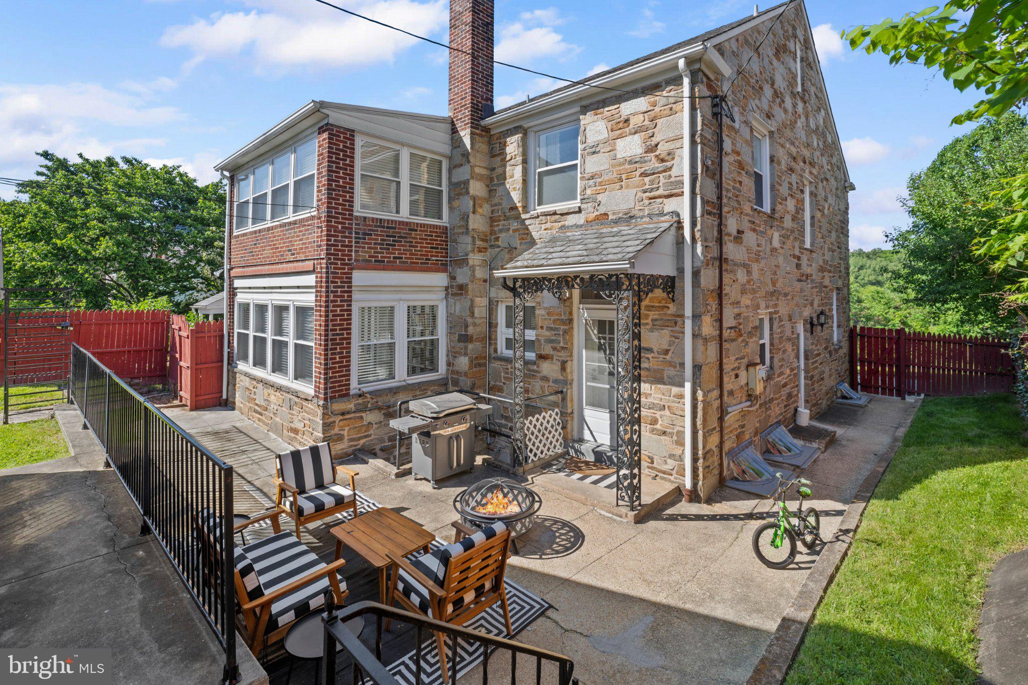 MAYFIELD HISTORIC DISTRICT - Residential