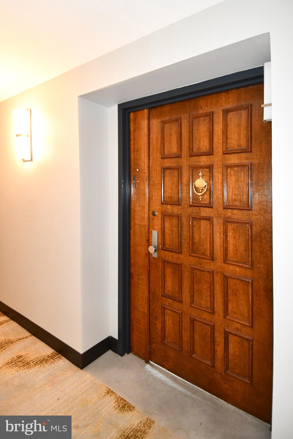 400 MADISON STREET 301