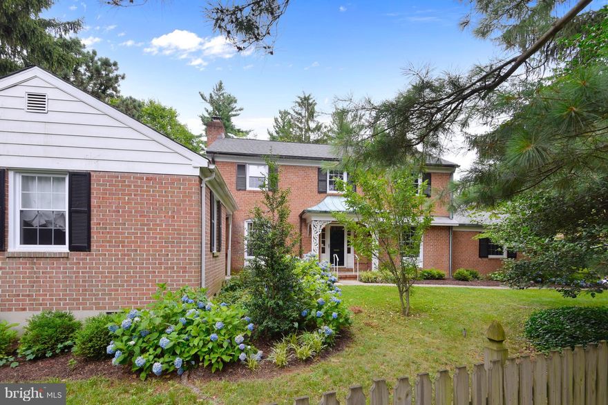 NEW PRICE- Open 9/16, 2-4.This beautiful updated home has an attached in law/ au pair suite w/ kitchen, living room, bed & bath. Wood floors throughout. Eat in kitchen w/ S/S appliances & granite counter tops.Master suite w/ walk in closet, 3 additional bedrooms & bath. Attached garage, patio & large fenced yard. Checkout the TruPlace tour & floor plans. A must see!