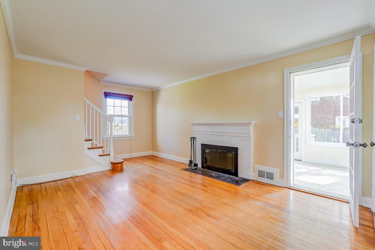 INDIAN SPRING HILLS - Residential Lease