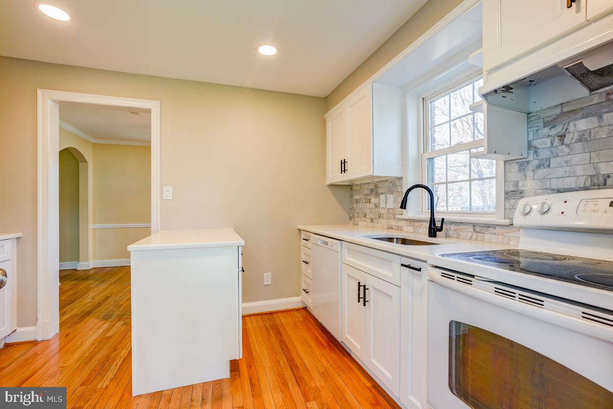 INDIAN SPRING HILLS - Residential Lease