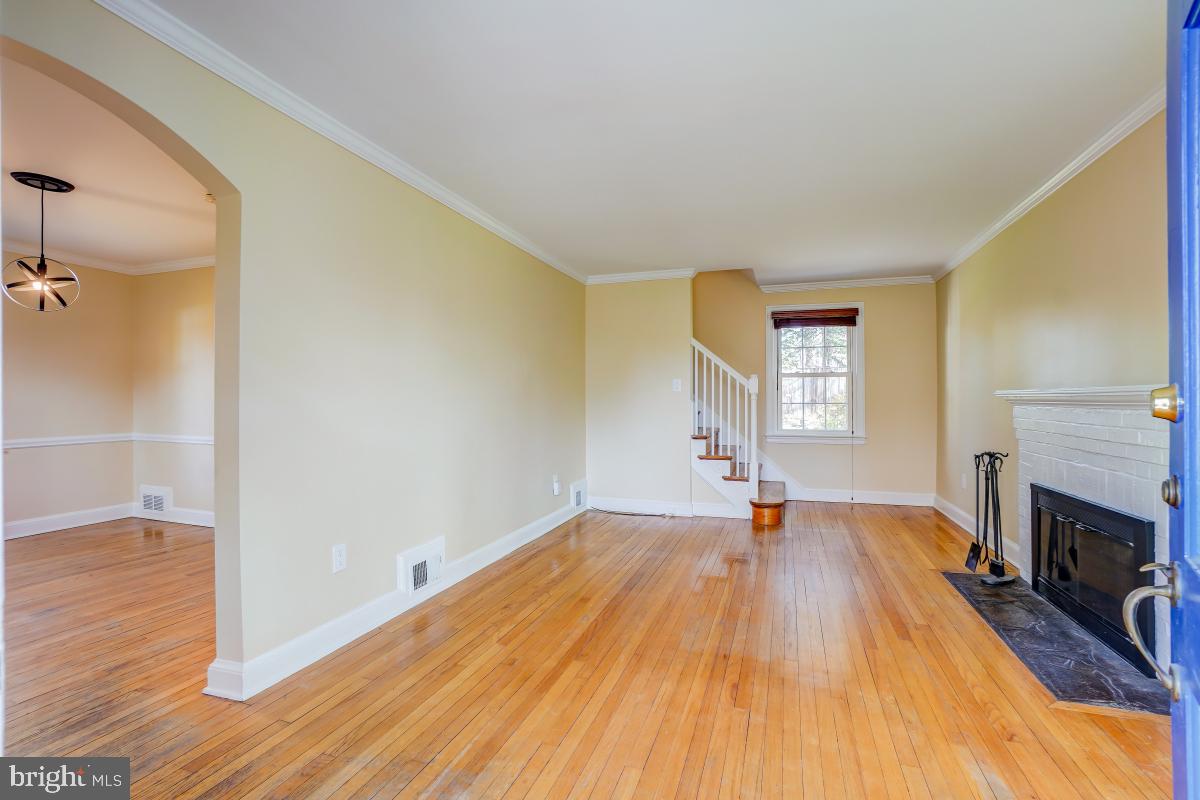 INDIAN SPRING HILLS - Residential Lease