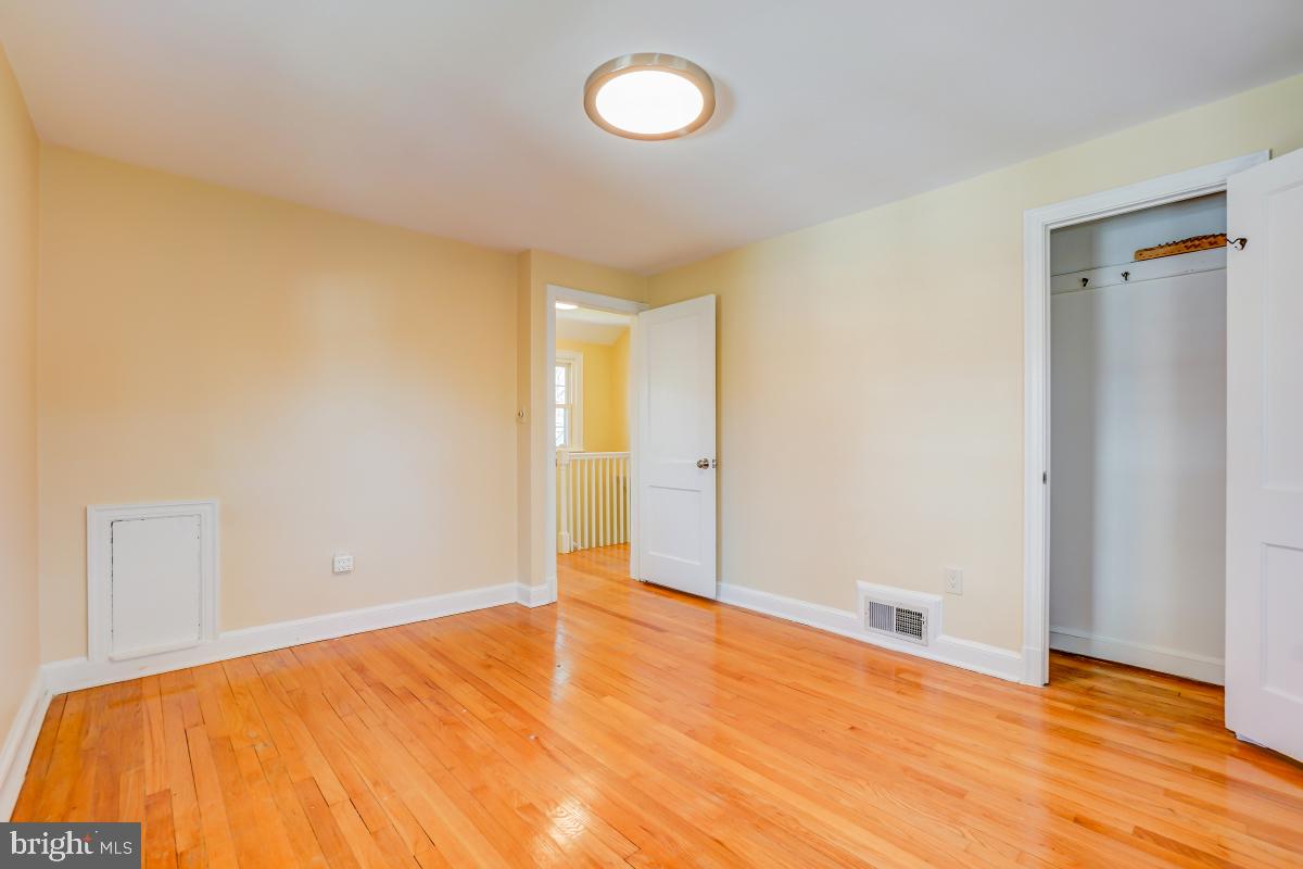 INDIAN SPRING HILLS - Residential Lease