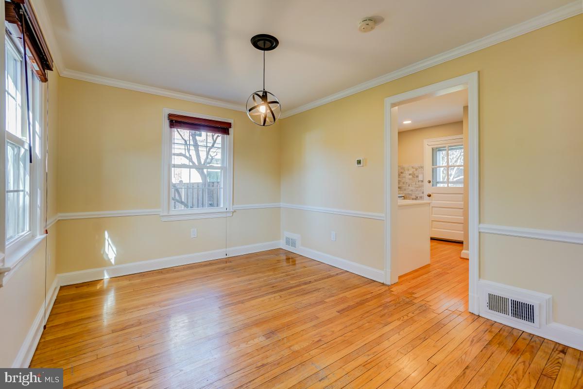 INDIAN SPRING HILLS - Residential Lease