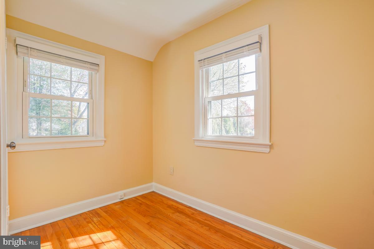 INDIAN SPRING HILLS - Residential Lease