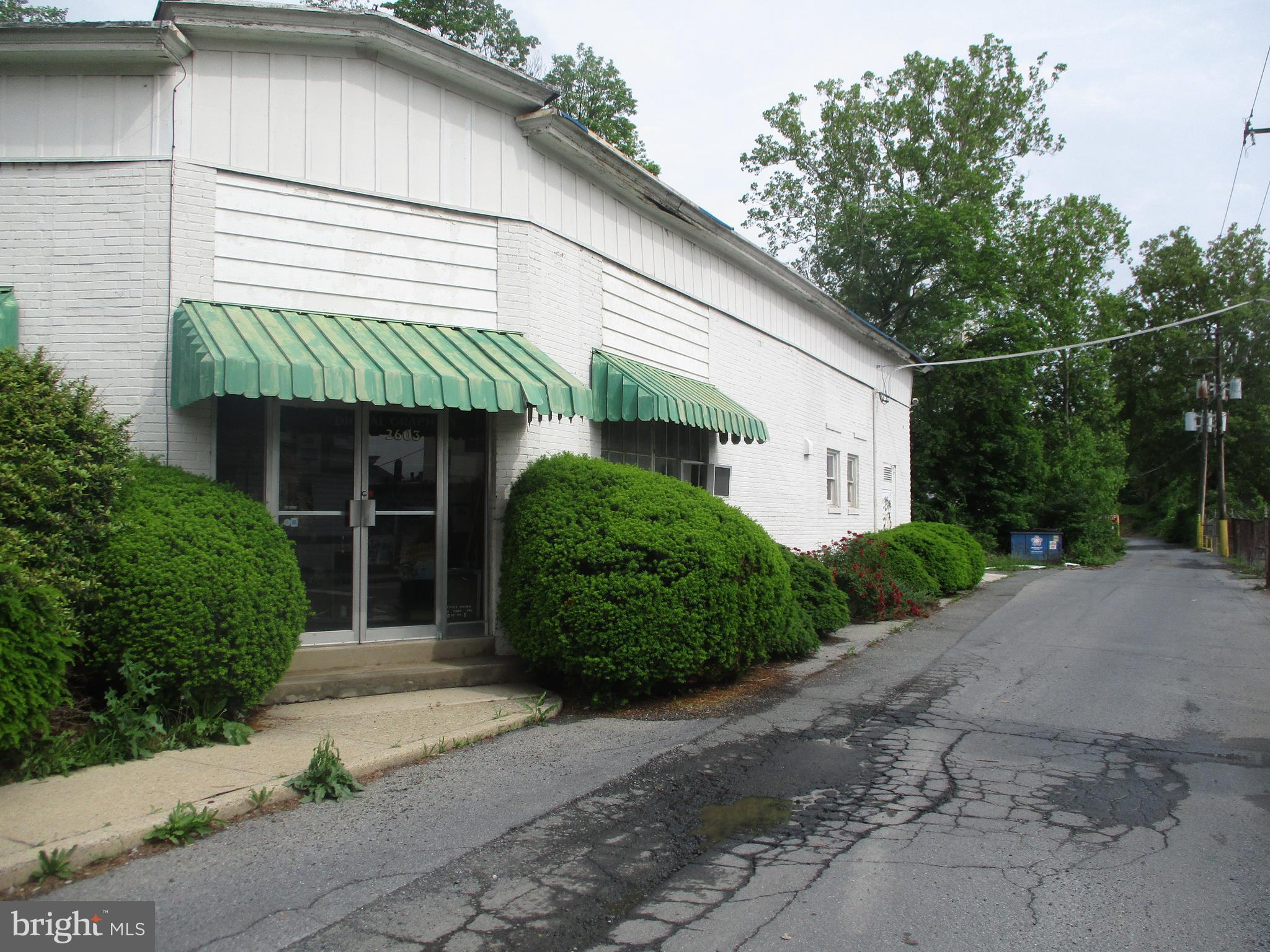 3 SPRING VALLEY ROAD
