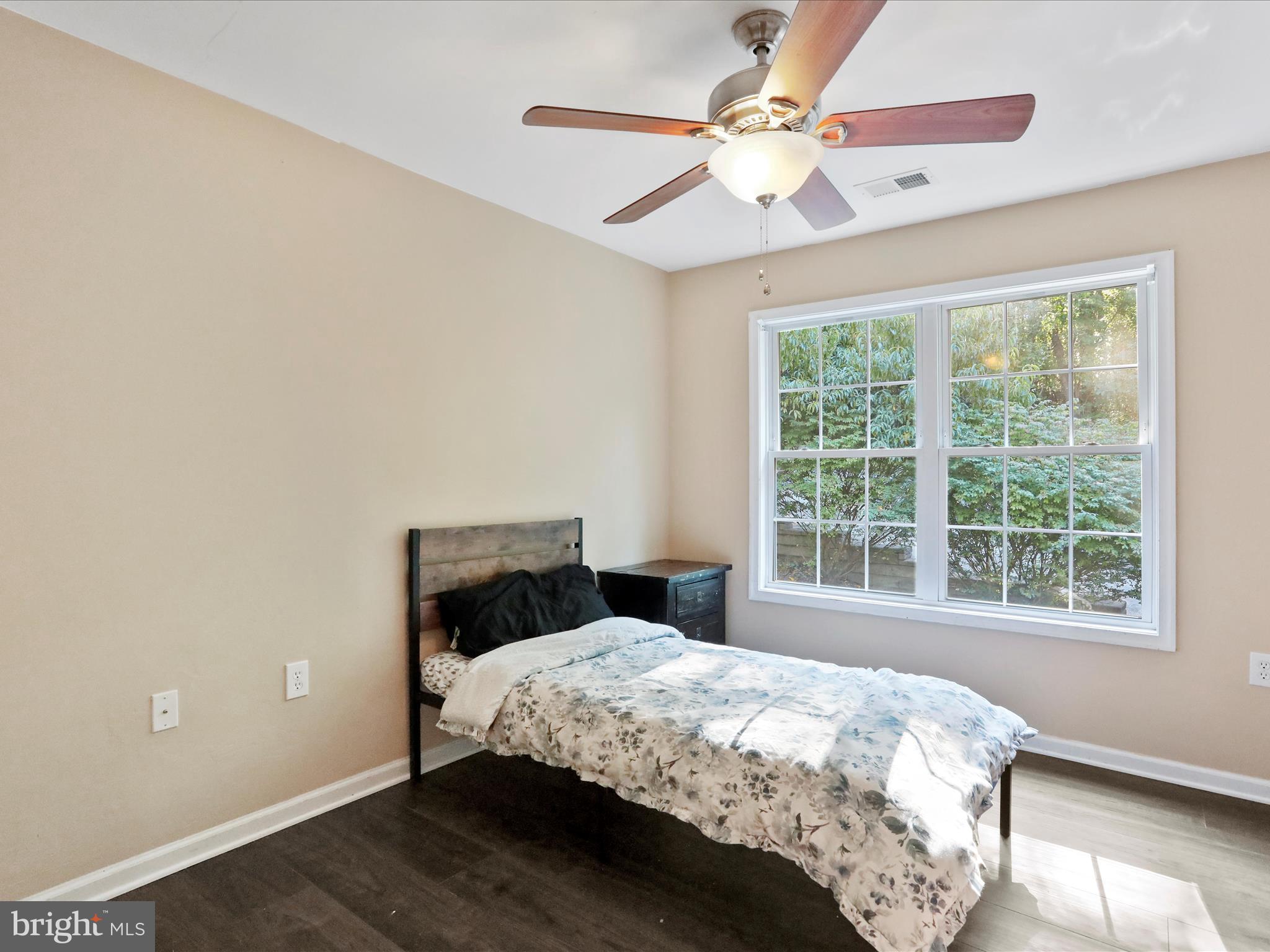 SHANNONDALE - Residential