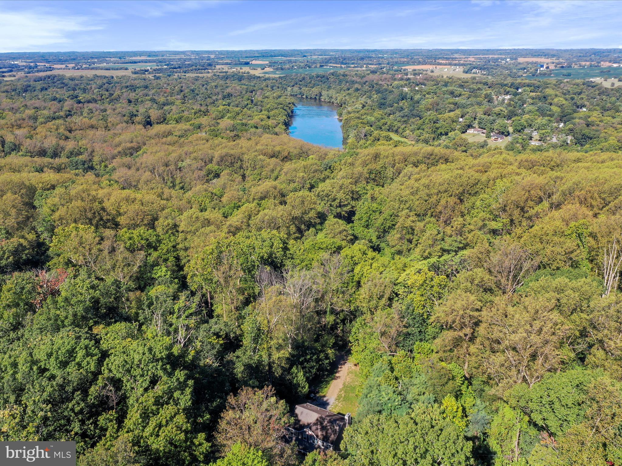 SHANNONDALE - Residential