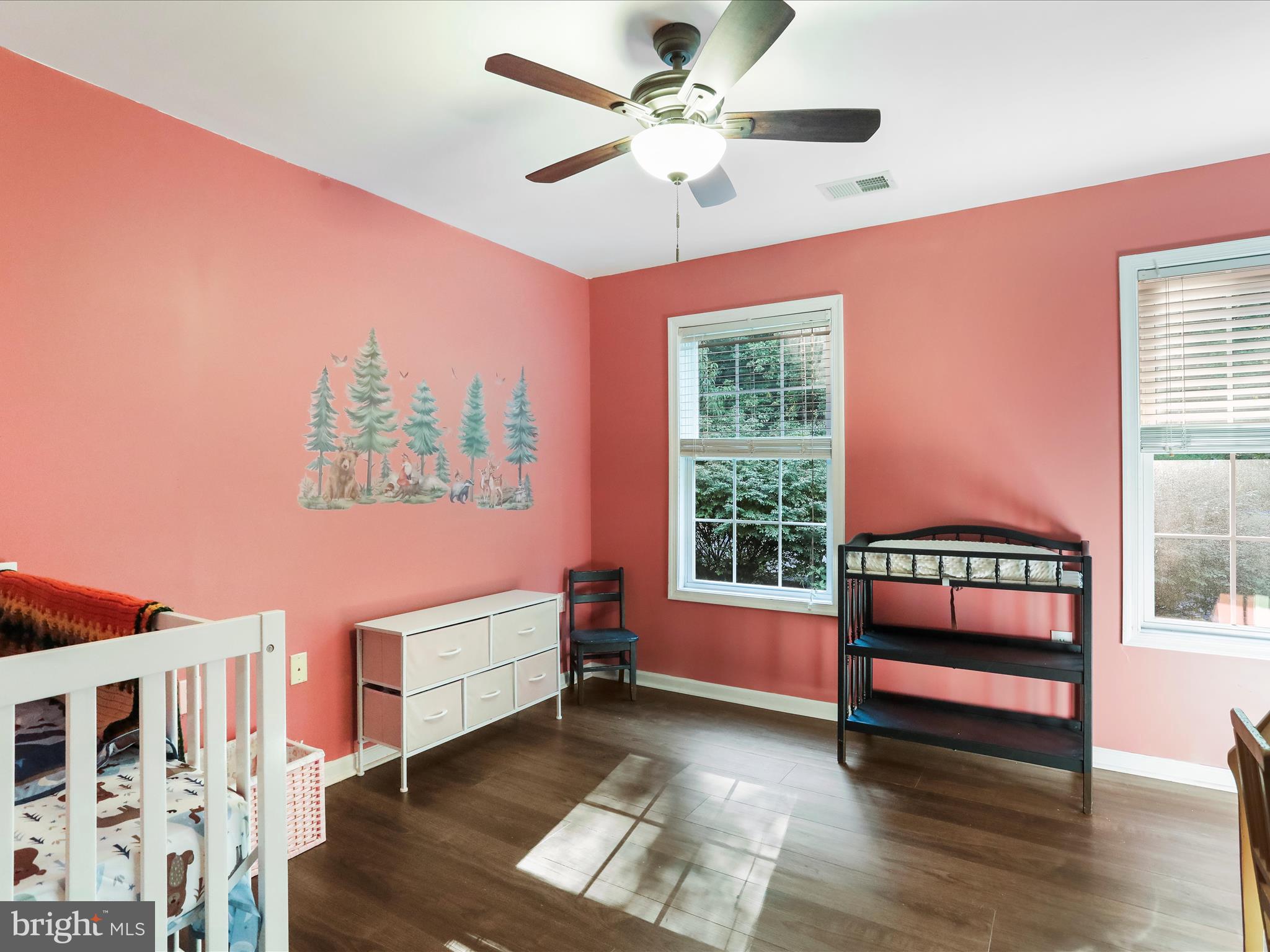 SHANNONDALE - Residential