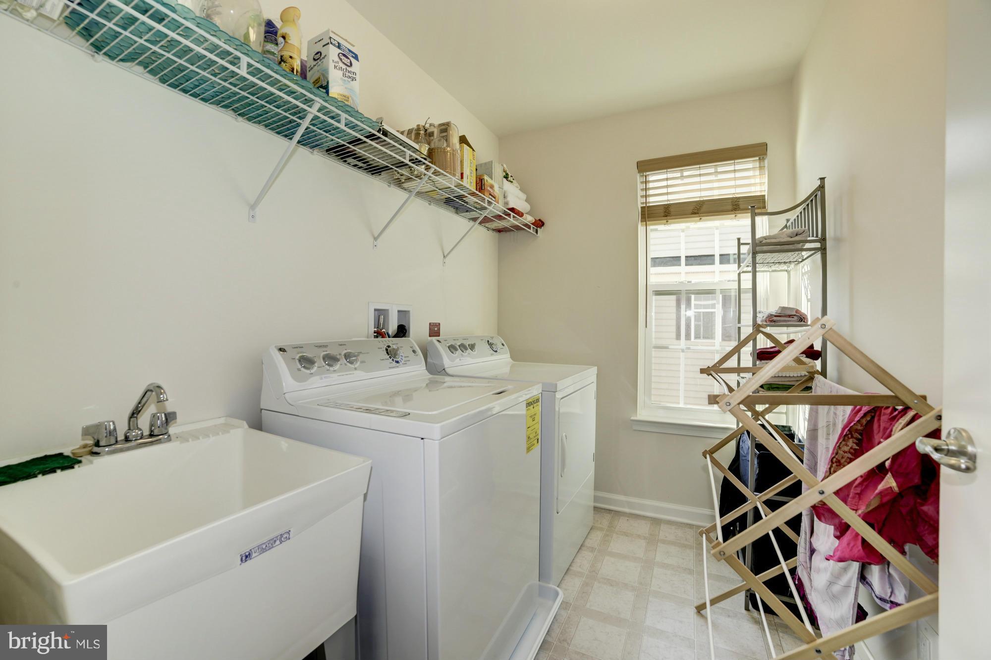 VIRGINIA MANOR CONDOMINIUM - Residential